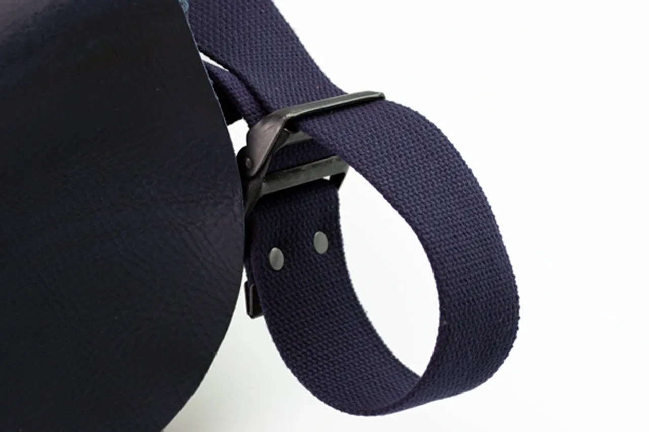 メッセンジャーバッグ (M)/ROYAL NAVY-FAS