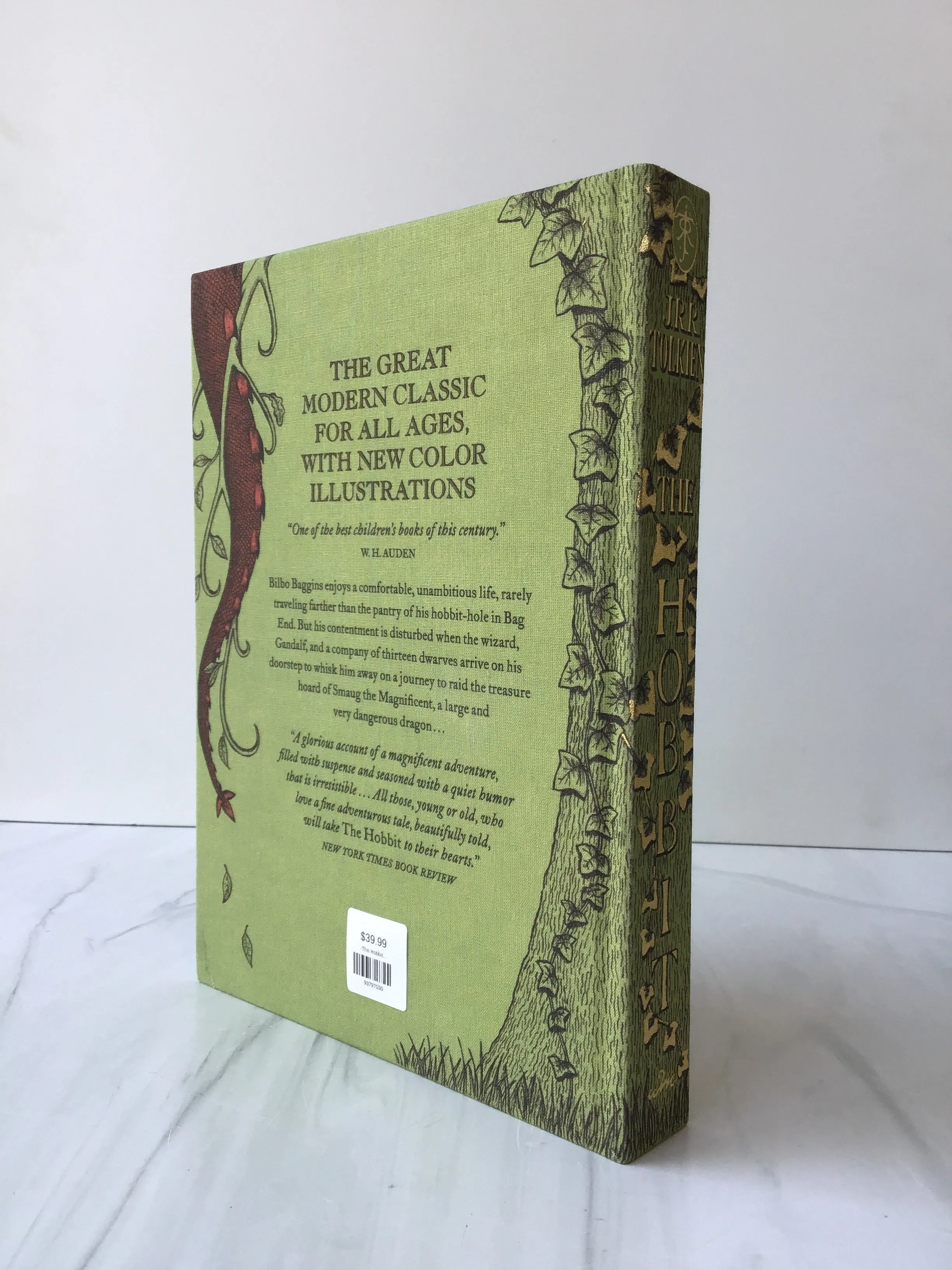 -The Hobbit: Illustrated Edition*