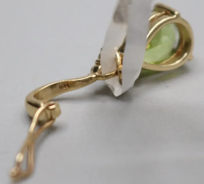 14K Yellow Gold Pear Shaped Green Stone W/ 3 Diamonds Charm 1.9 Grams