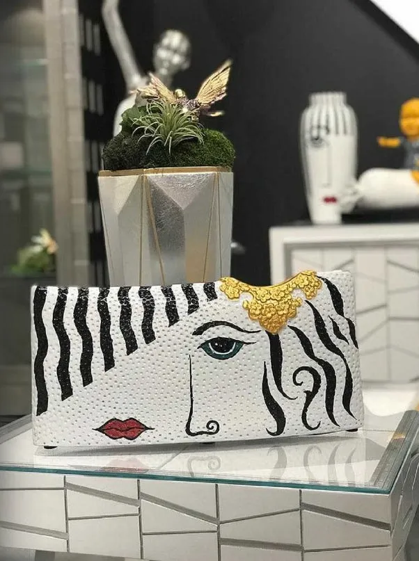 AM - VASE