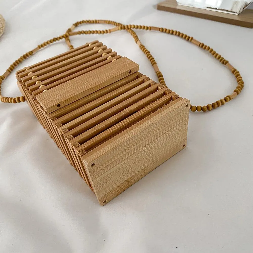 Ame Hollow Messenger Bag