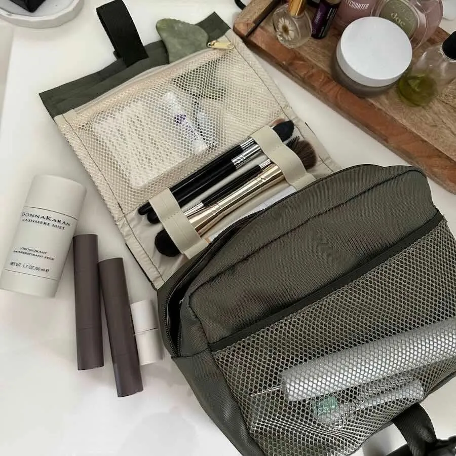 As-Is Hanging Toiletry Bag