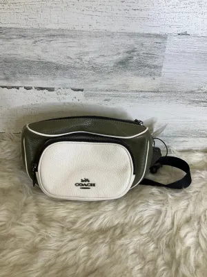 Belt Bag Designer By Coach, Size: Medium
