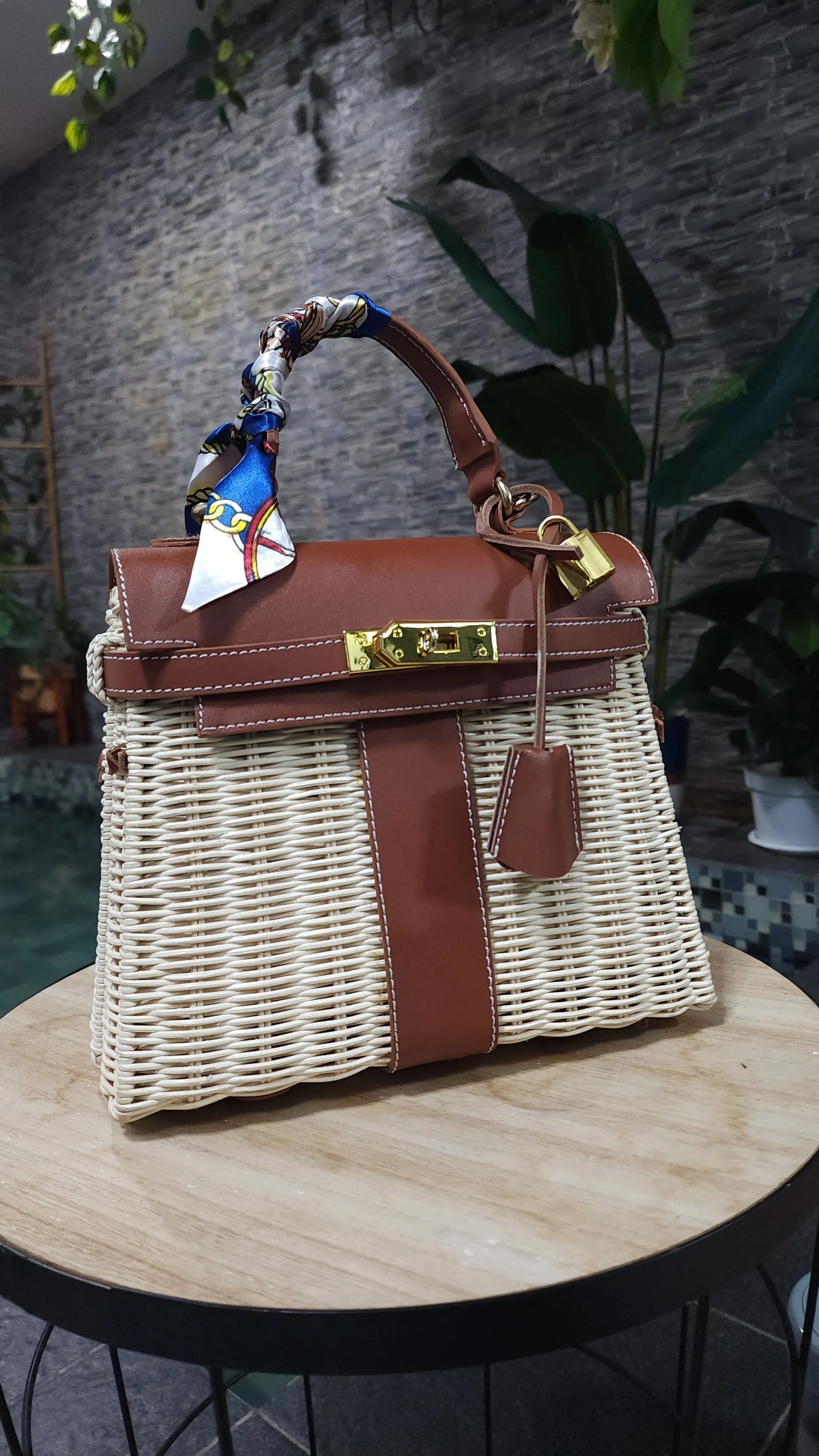 Brown genuine leather - Handmade wicker bag, Small size (25cm) gold hardware