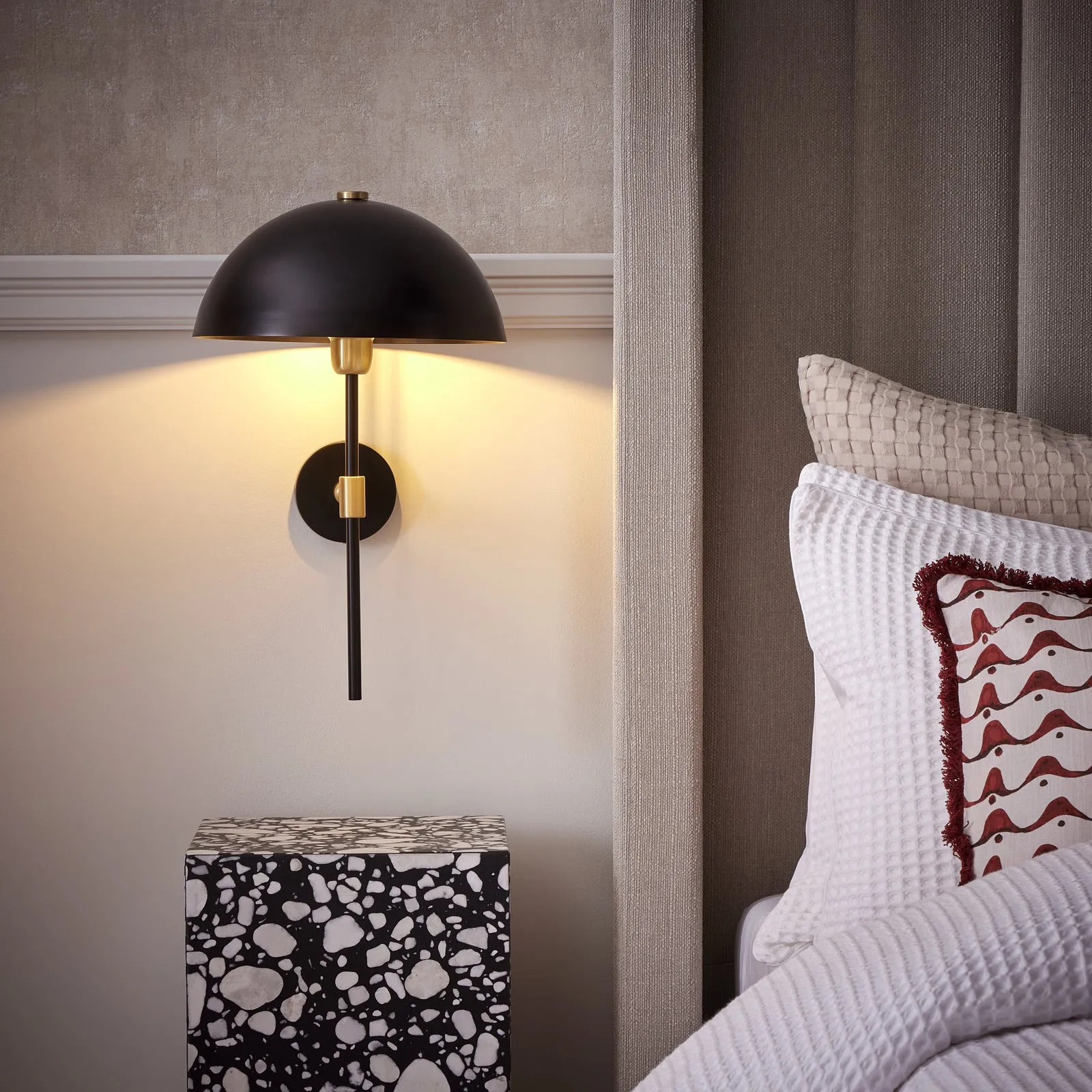 Carbon Single Wall Light
