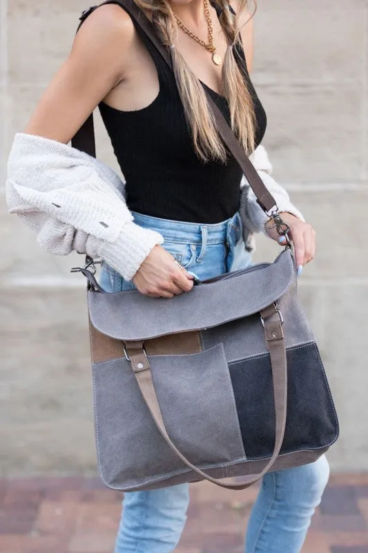 Catalina Messenger Bag
