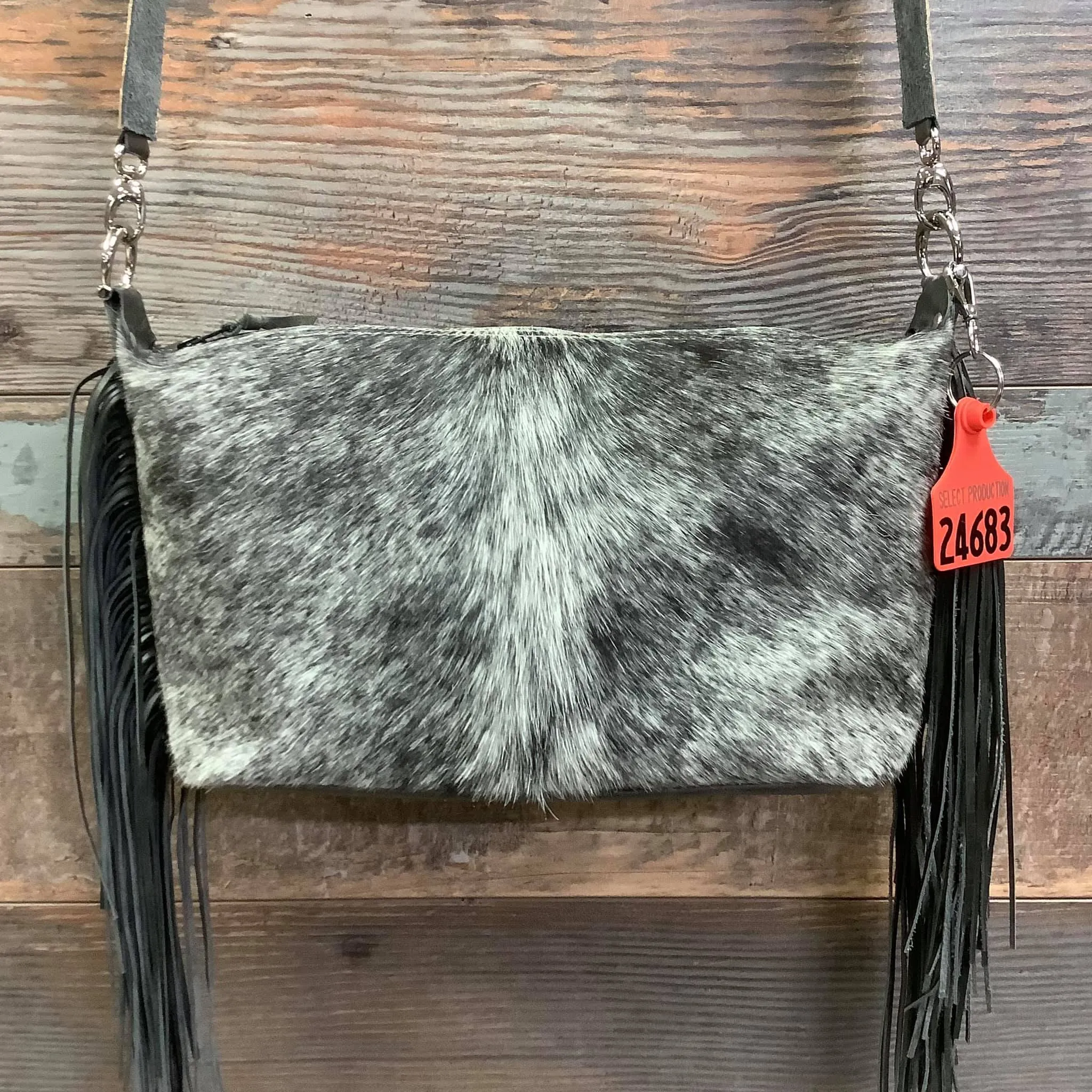 Designer Crossover - #24683 Bag Drop