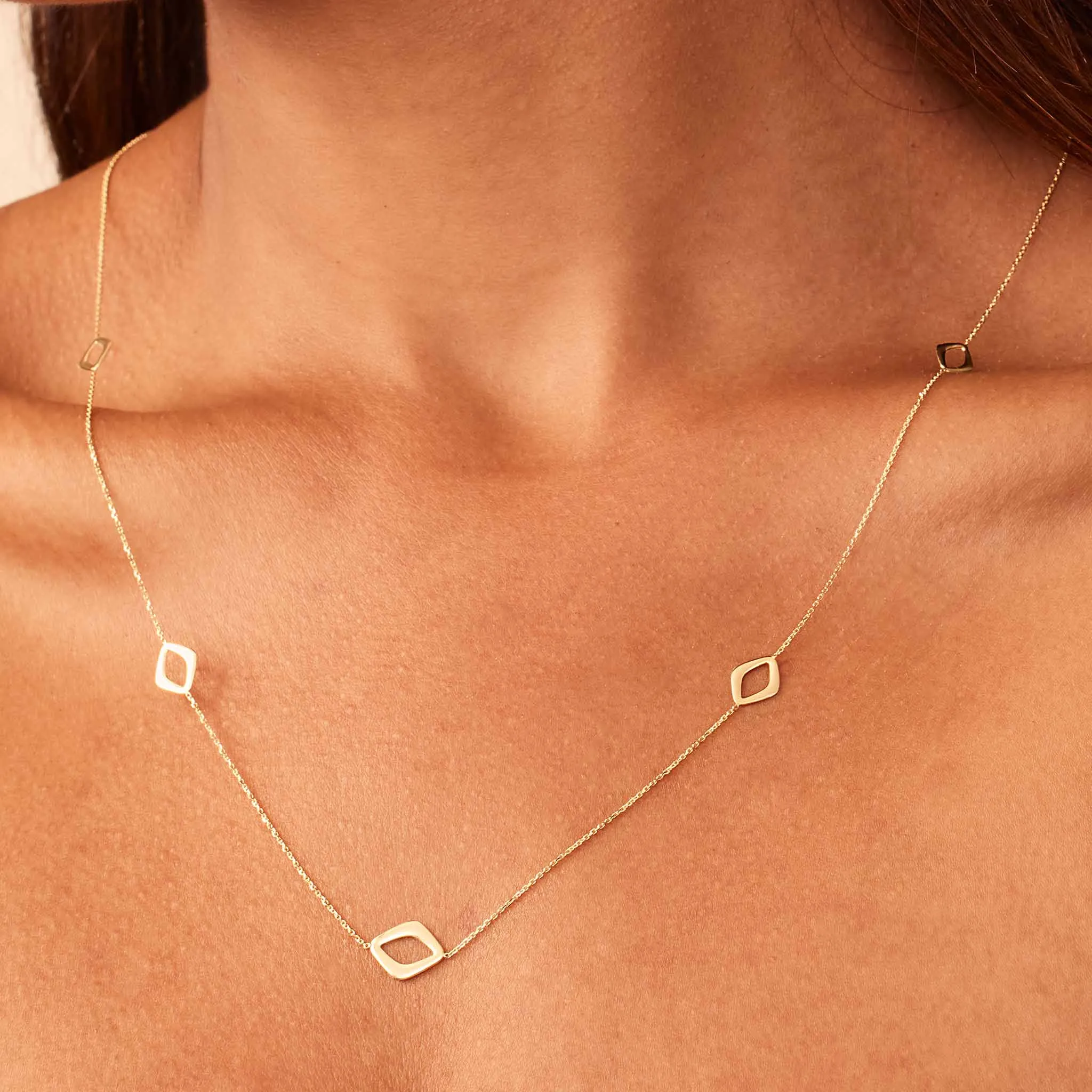 Dream Link Station Necklace