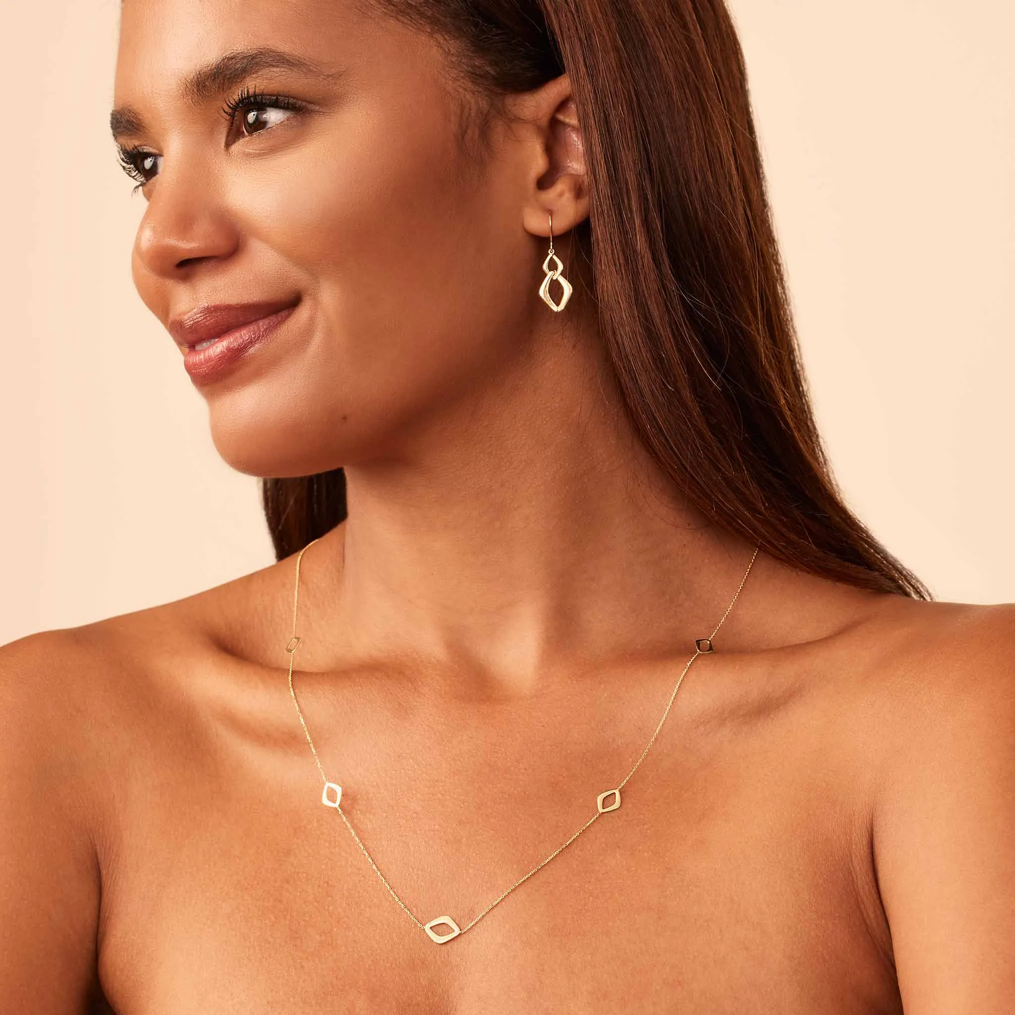 Dream Link Station Necklace