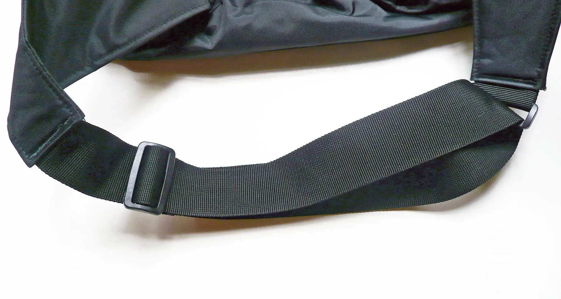 Easy Walk Sport Pet Sling Carrier (8-12 LBS)