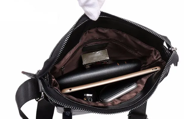 Fashionable PU Leather Men's Messenger Bag