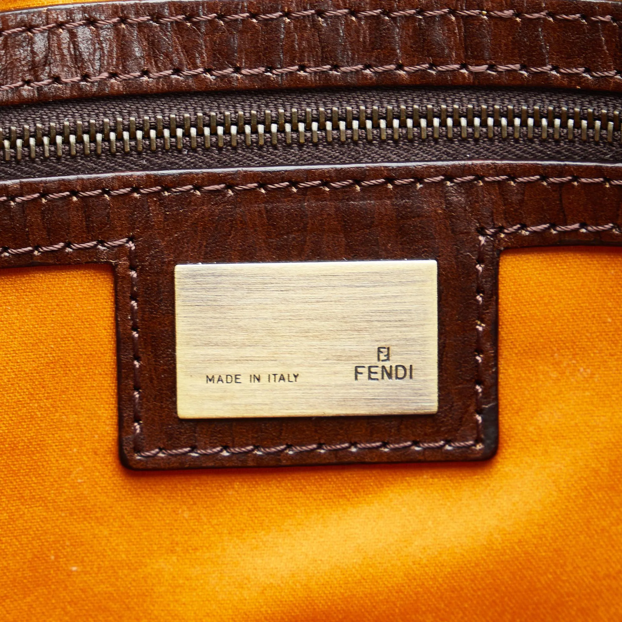 Fendi Etniko Shoulder Bag (SHG-2K7ZUq)