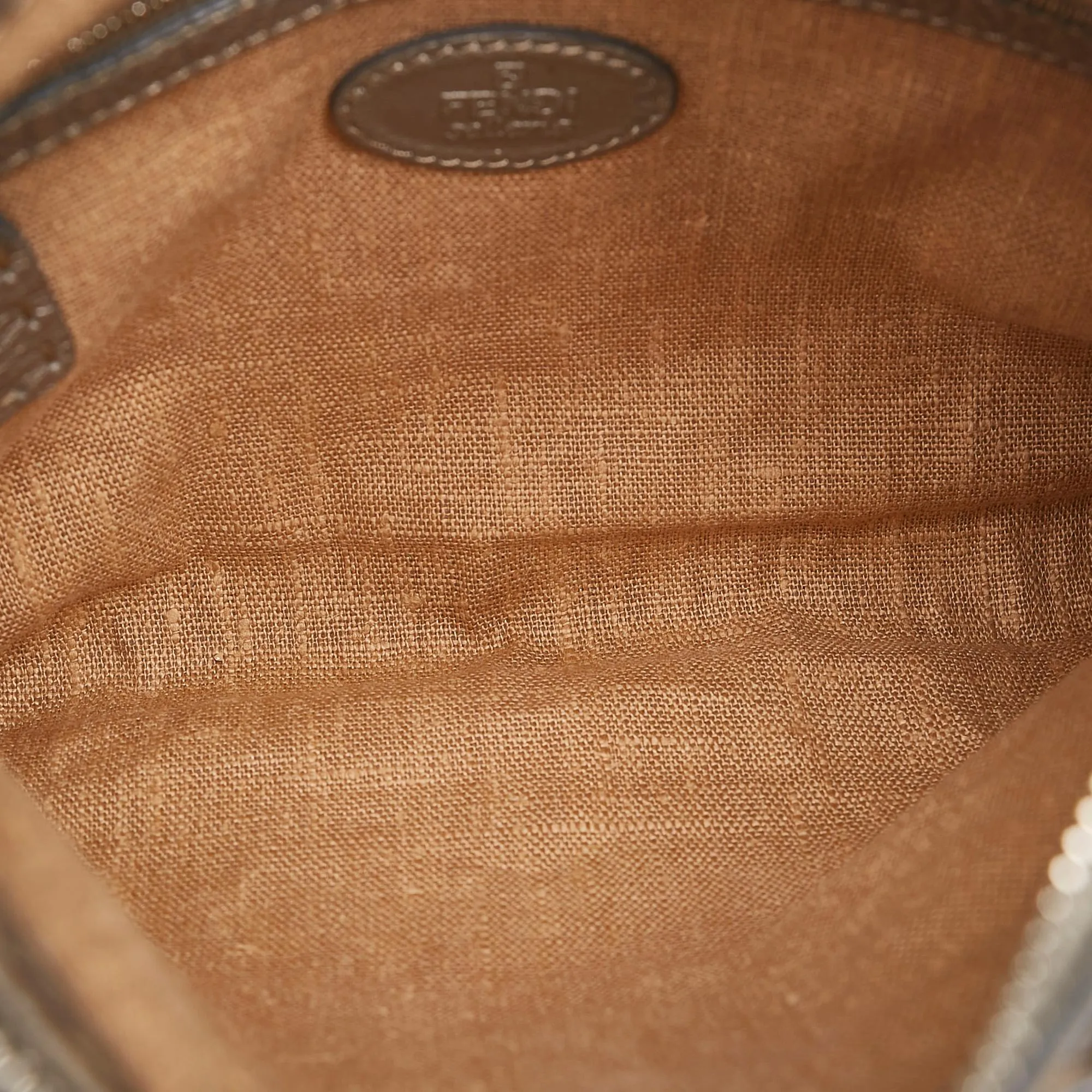 Fendi Selleria Leather Crossbody Bag (SHG-34923)