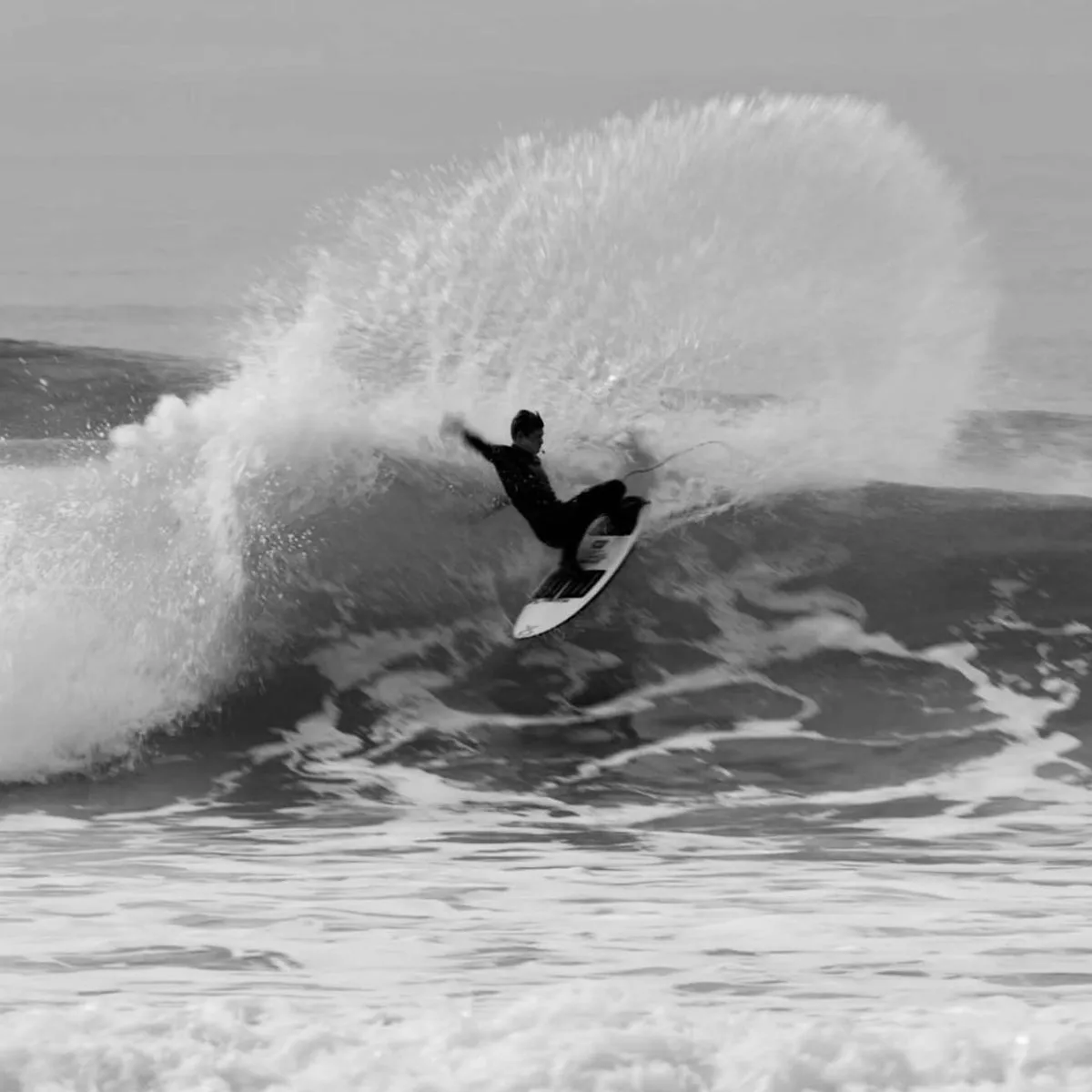 Firewire The Mashup Helium 5'10 Black - Futures