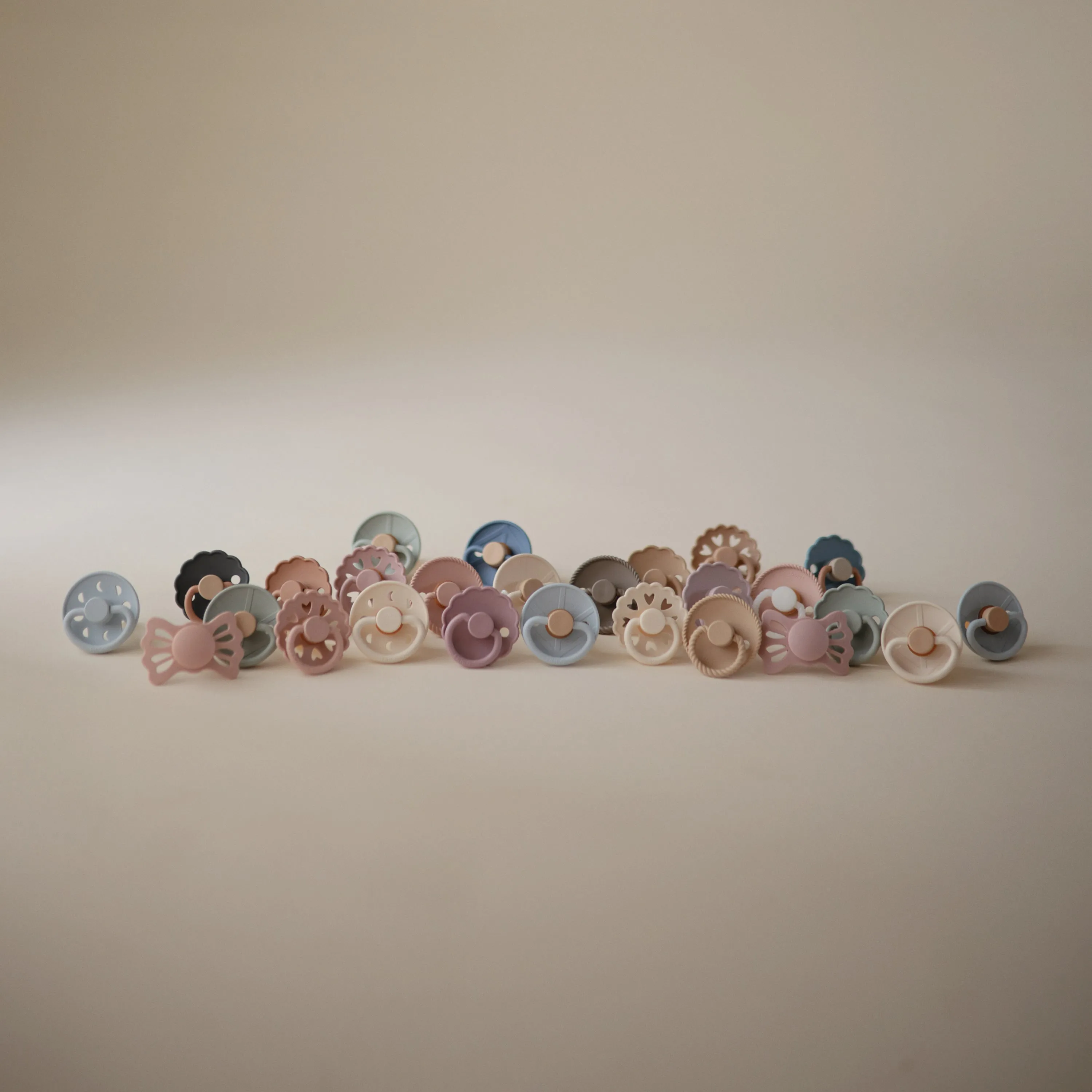 FRIGG Little Viking Natural Rubber Pacifier 2-Pack