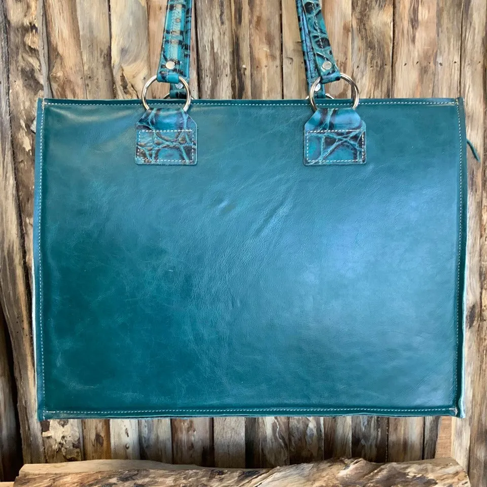 Get Outta Town Tote - #16162