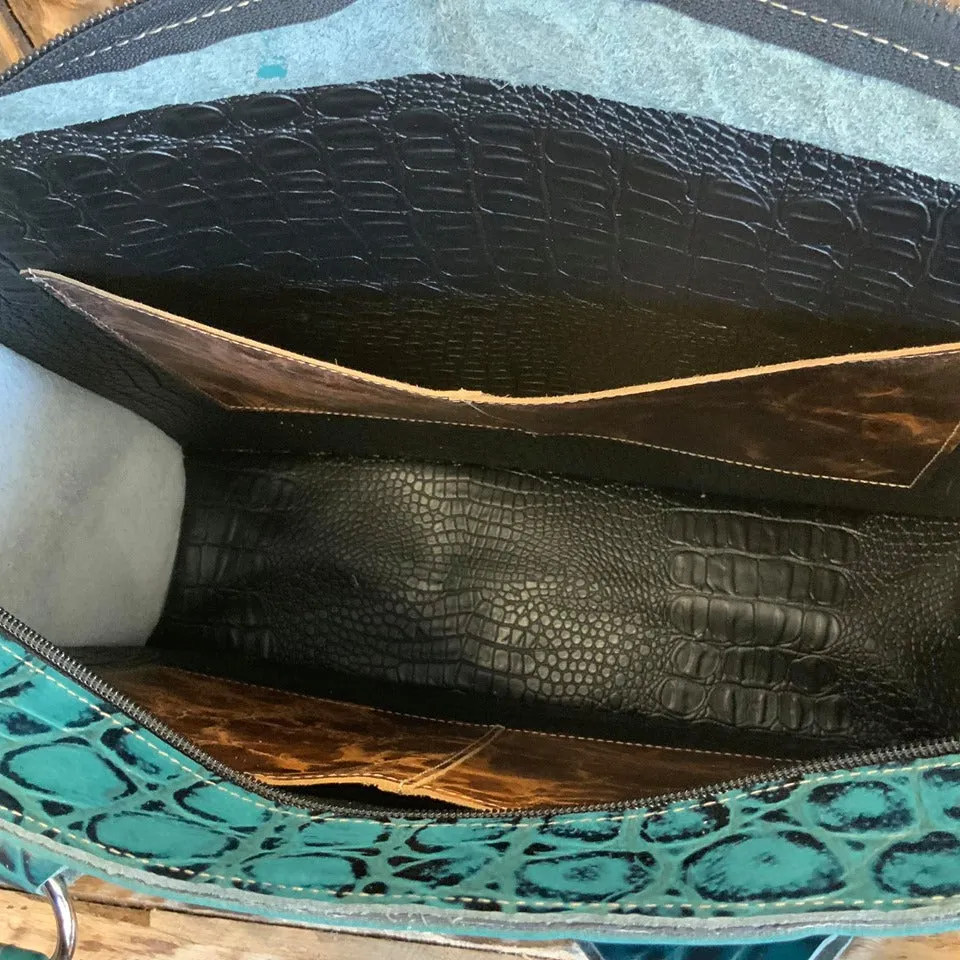 Get Outta Town Tote - #16162