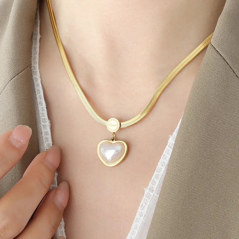 Heart-Shaped Bead Blade Chain Necklace with Celebrity Style