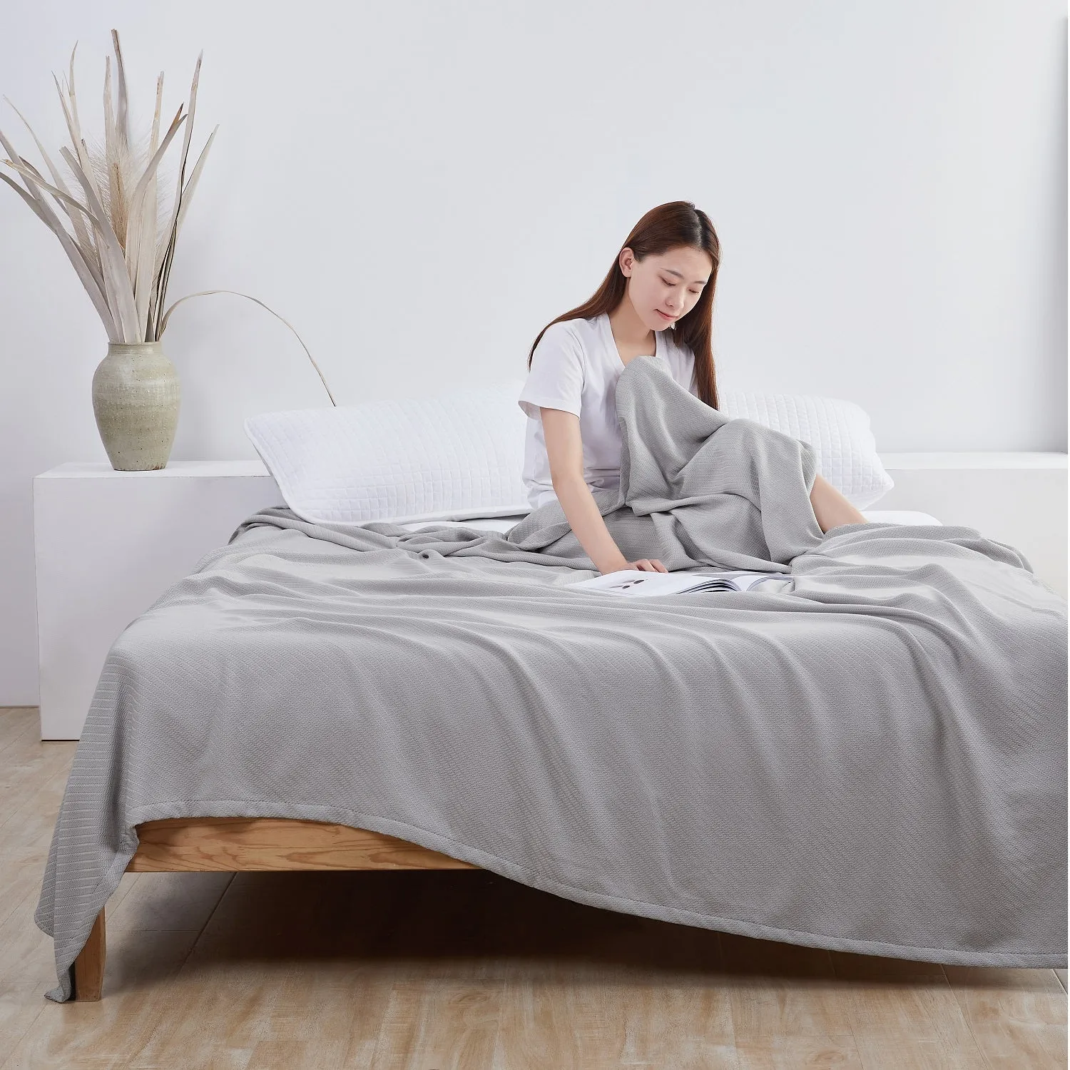 Hotel Grand Luxurious Thermal 100% Cotton Blanket
