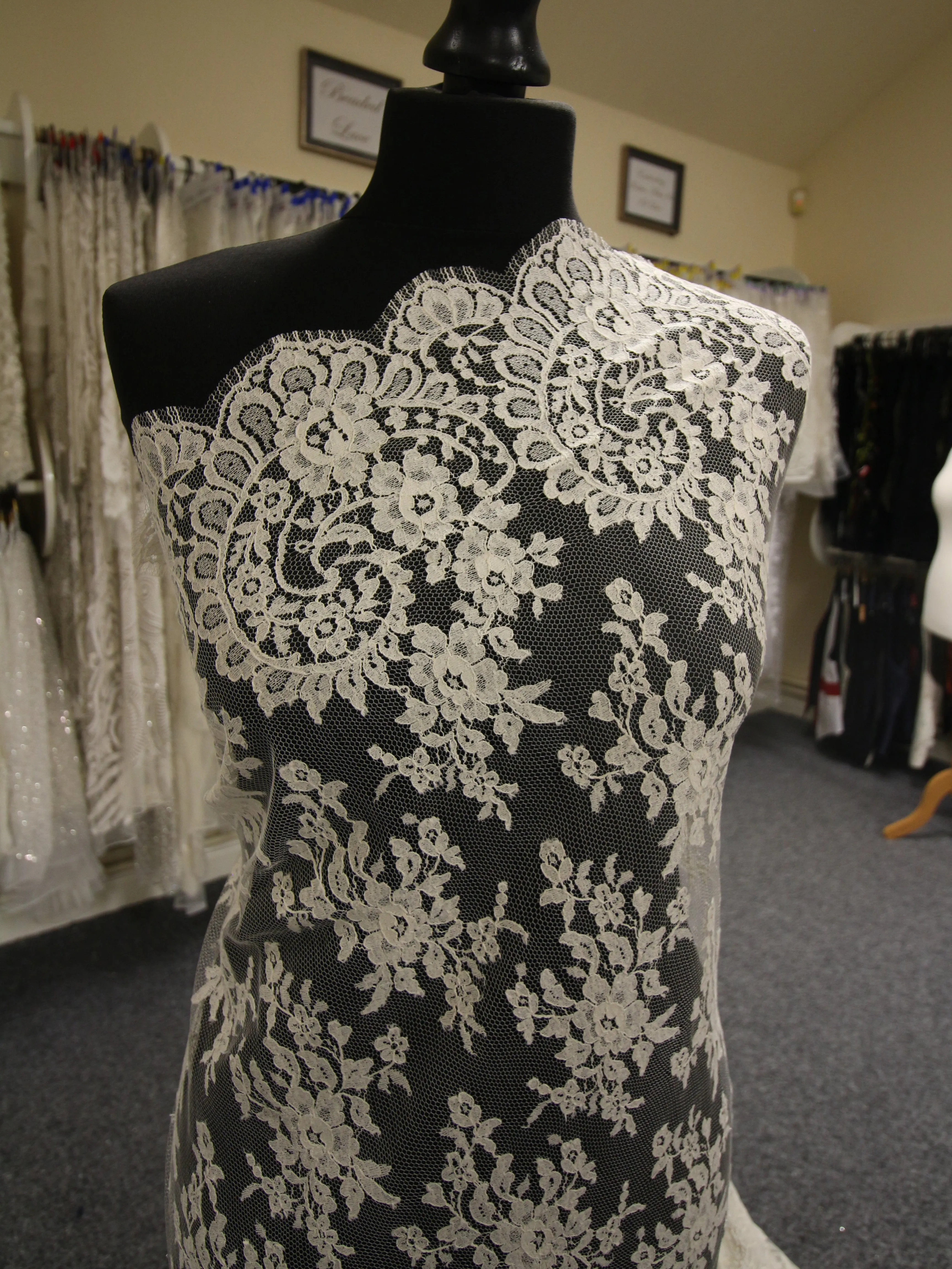 Ivory Chantilly Lace - Eleanor