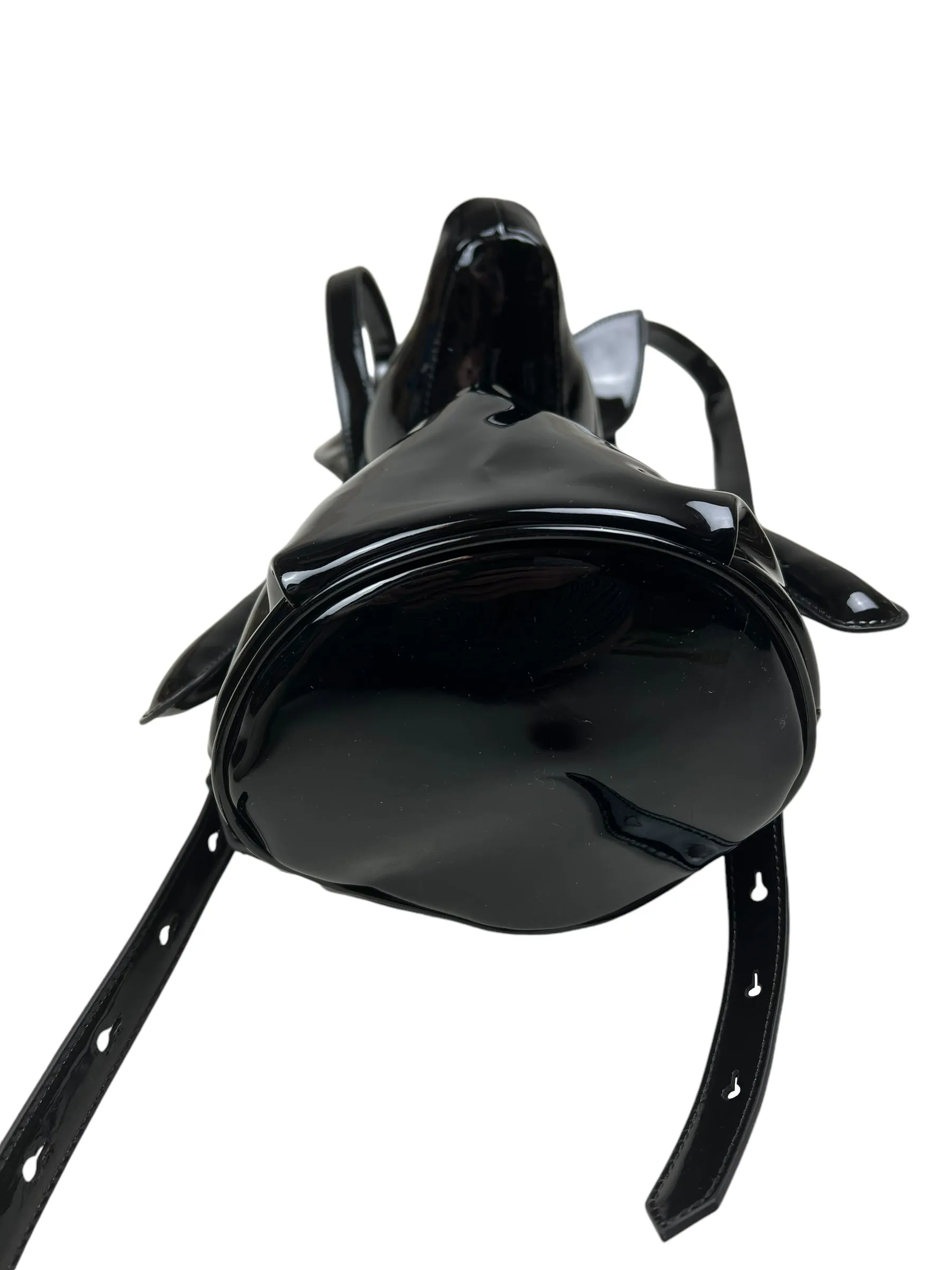 Kendall   Kylie 2010’s ‘Normie’ dog backpack