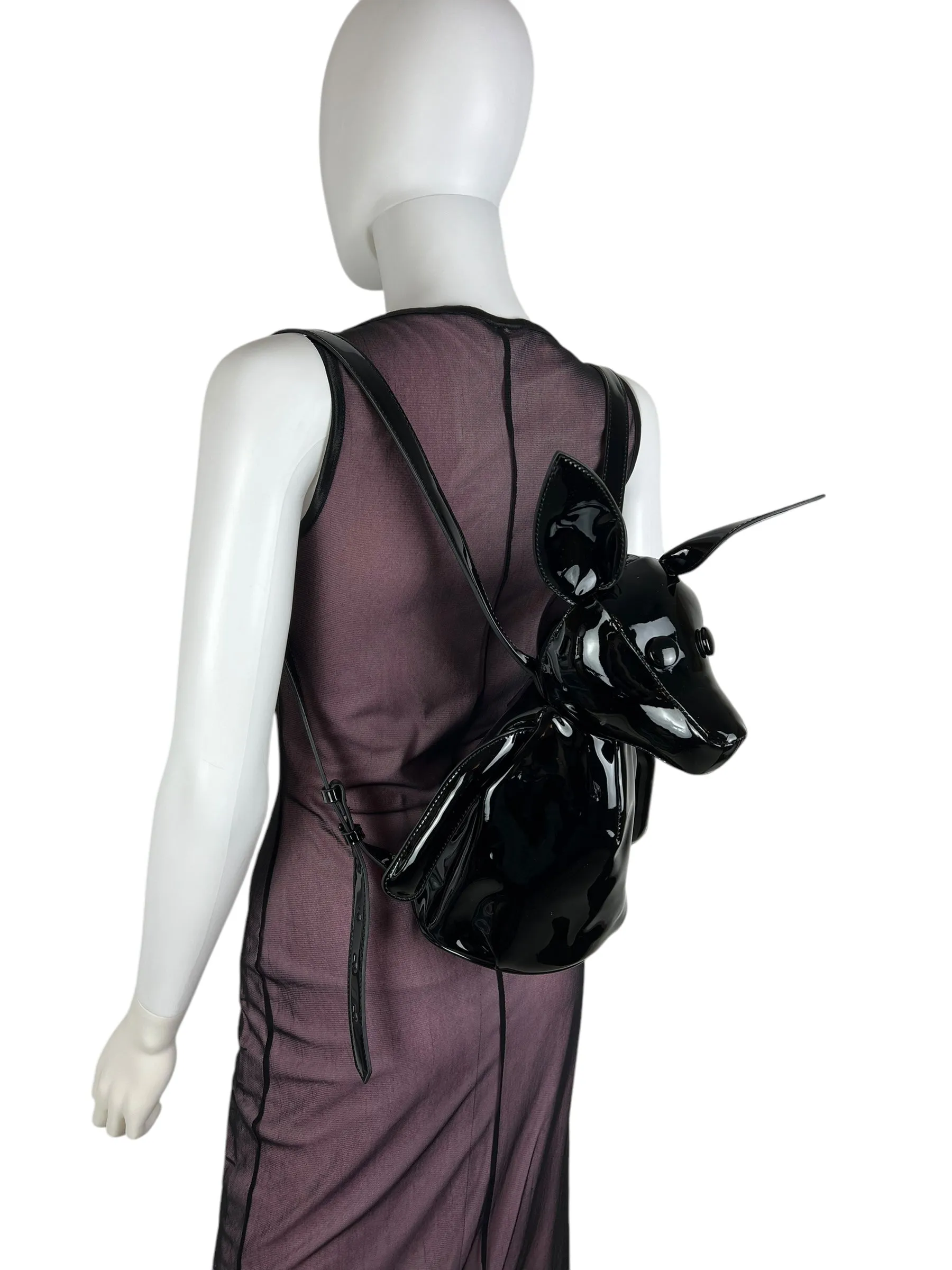 Kendall   Kylie 2010’s ‘Normie’ dog backpack