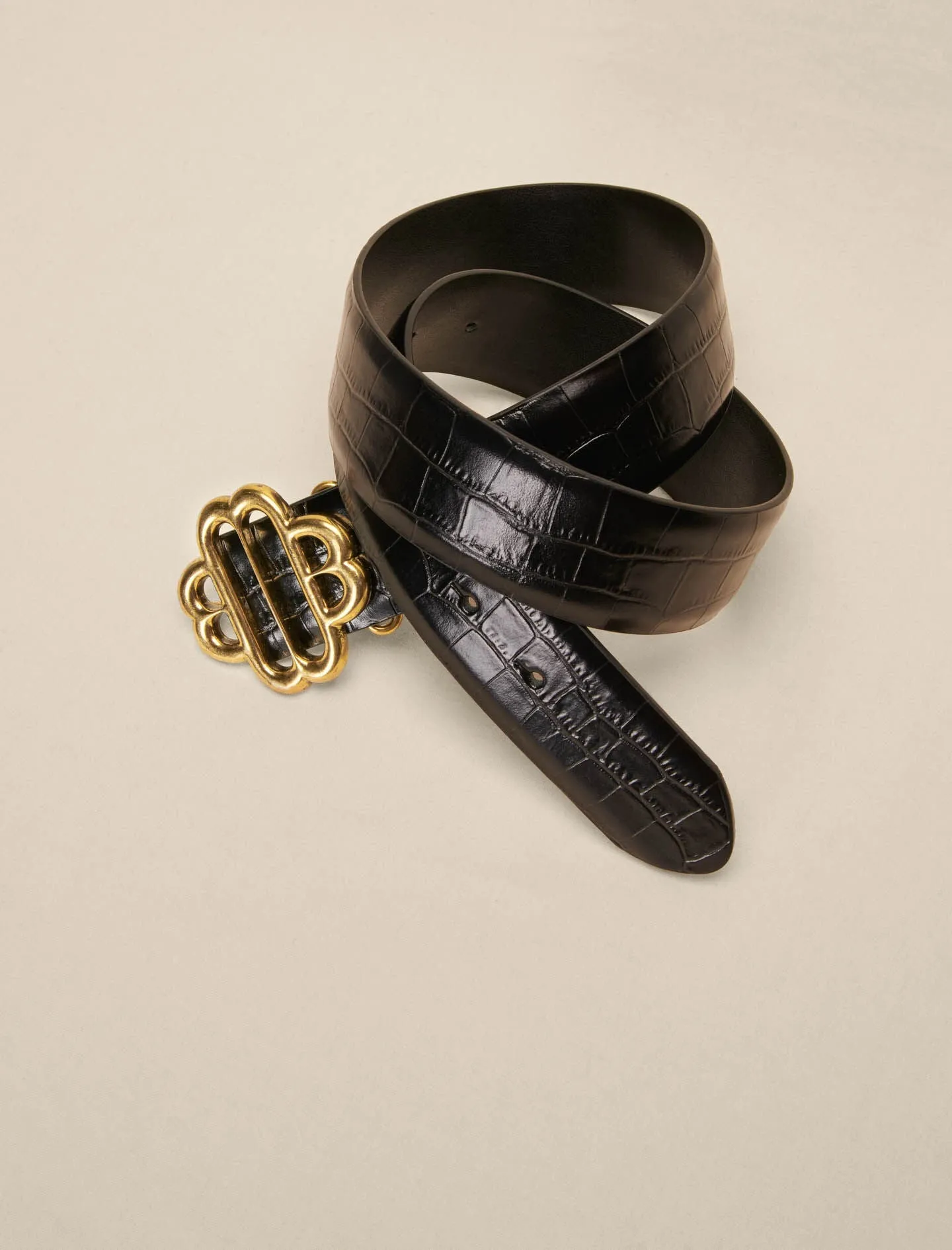LEATHER BELT WITH CLOVER BUCKLE