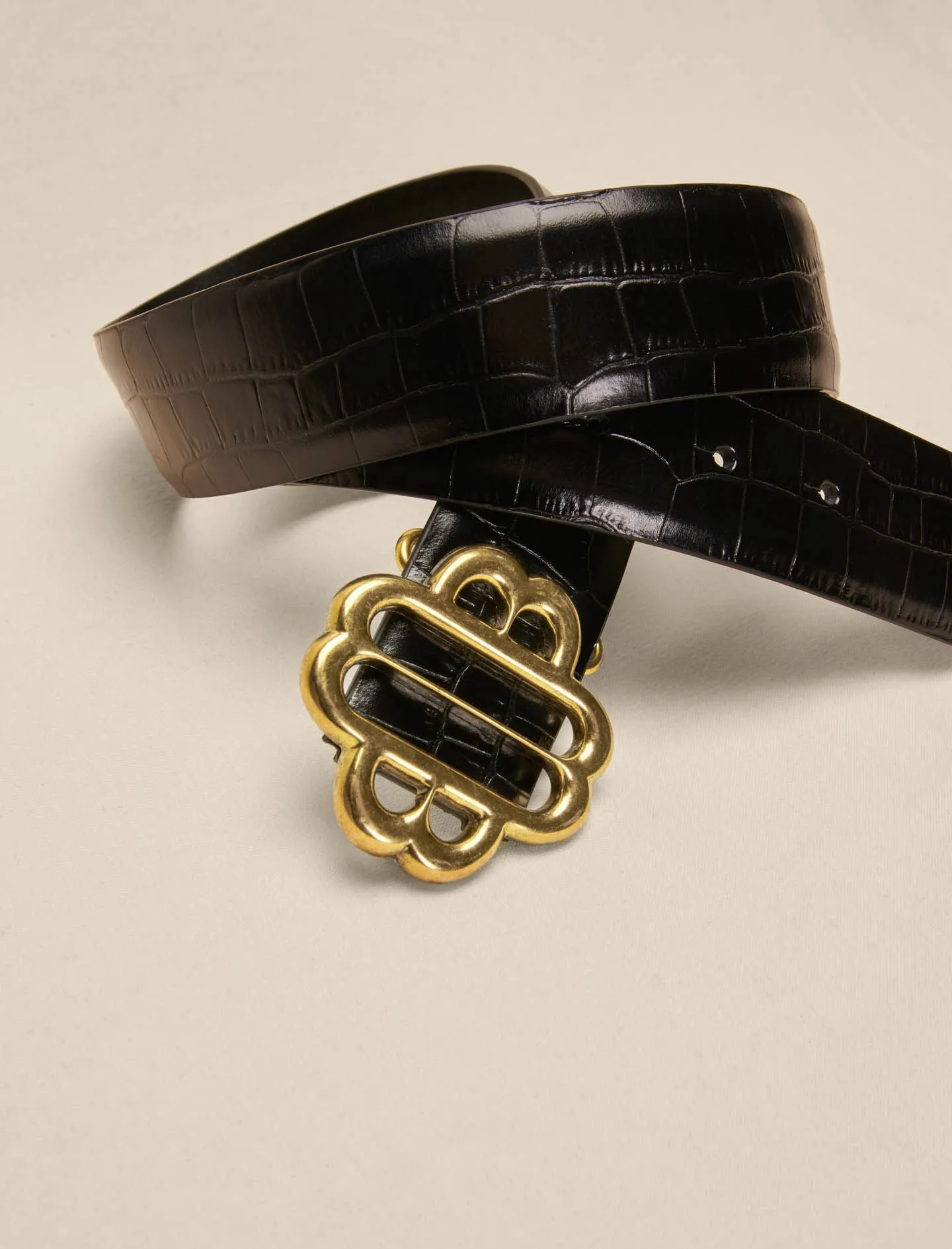 LEATHER BELT WITH CLOVER BUCKLE