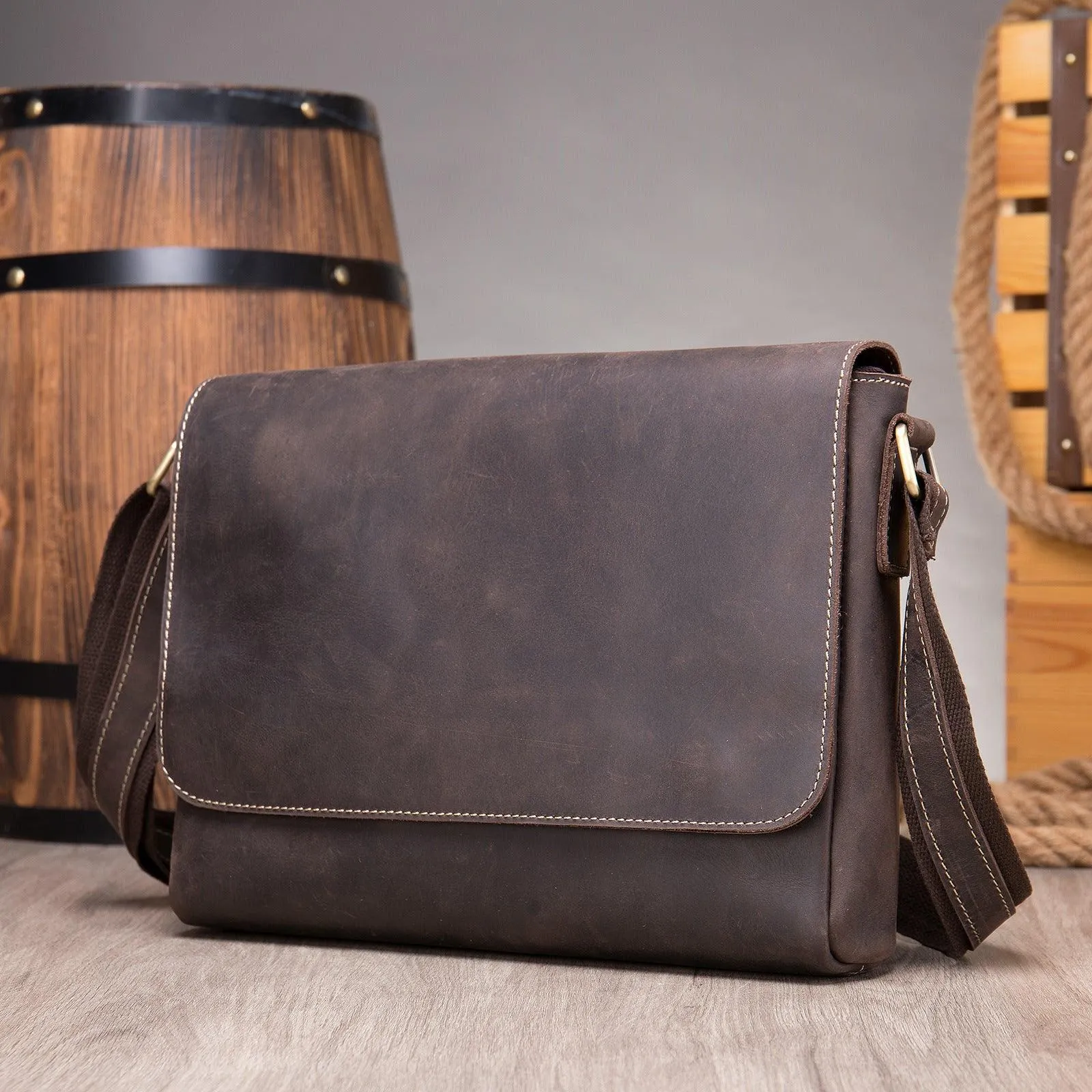 Leather Shoulder Bag Retro Messenger Bag