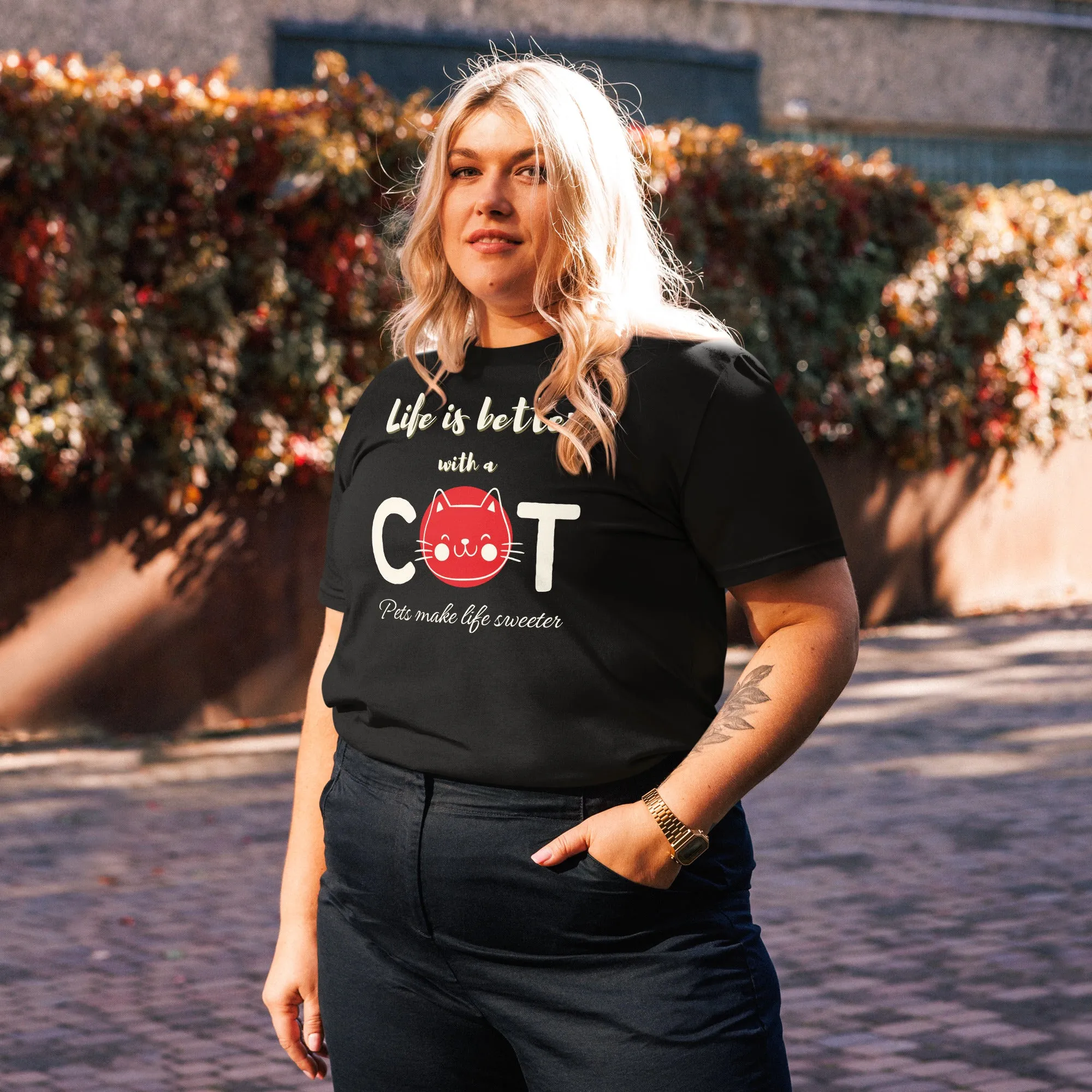 Life is better with a cat, Unisex sustainable, vegan t-shirt