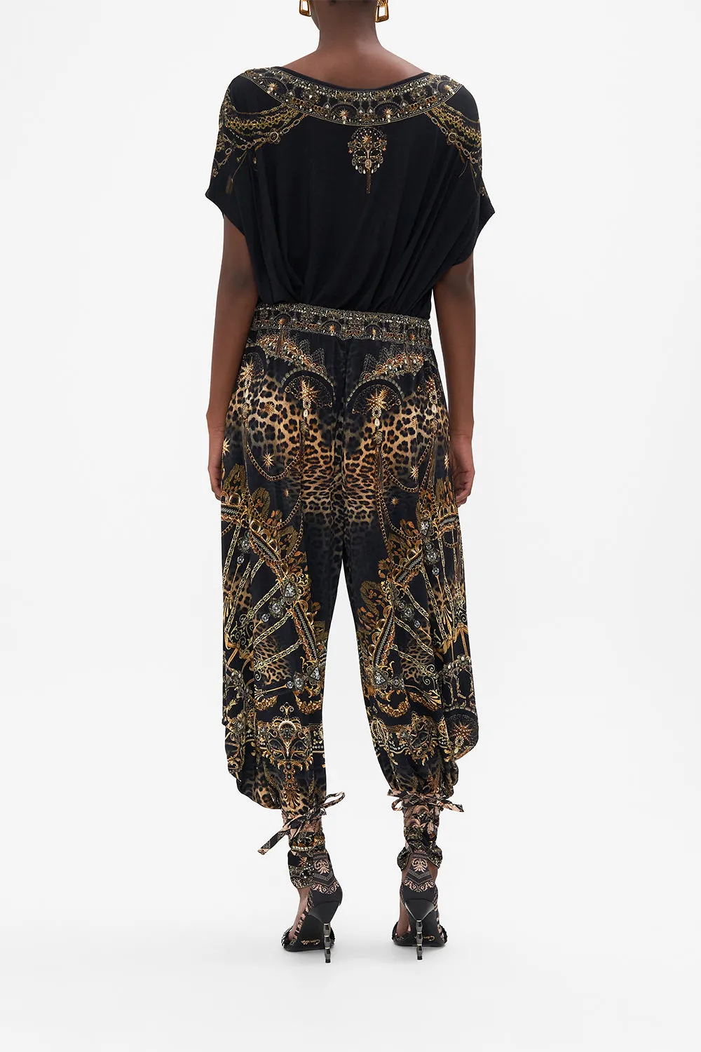 LOOSE FIT TEE MASKED AT MOONLIGHT