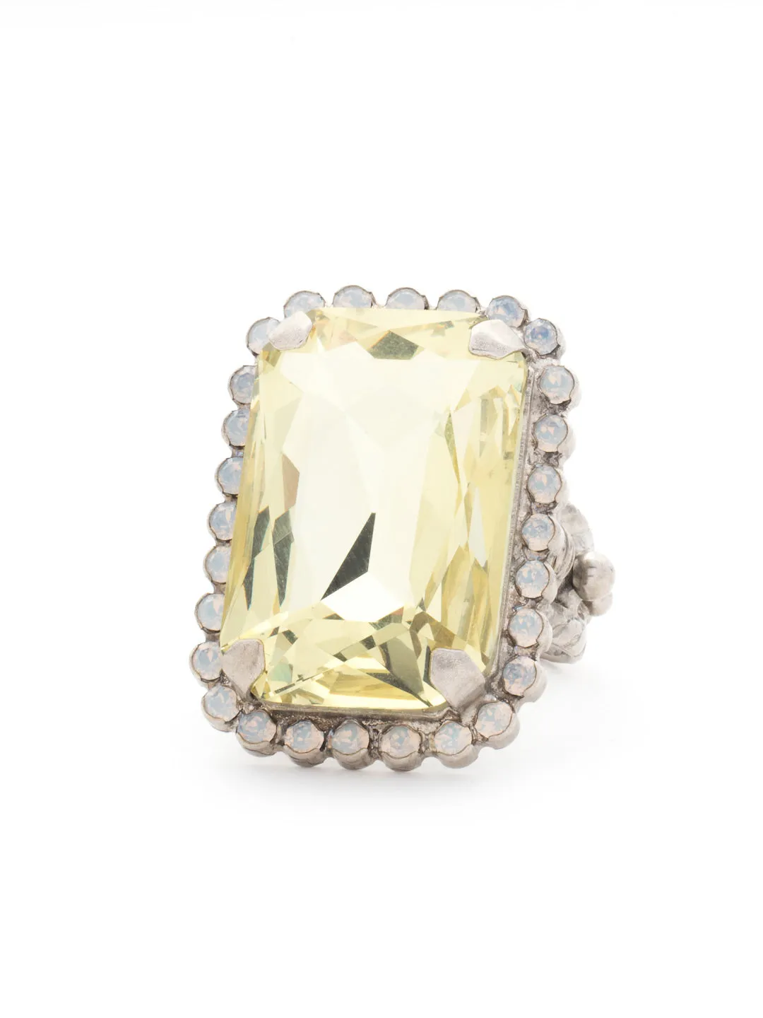 Luxurious Emerald-Cut Cocktail Ring - RBT69ASLZ
