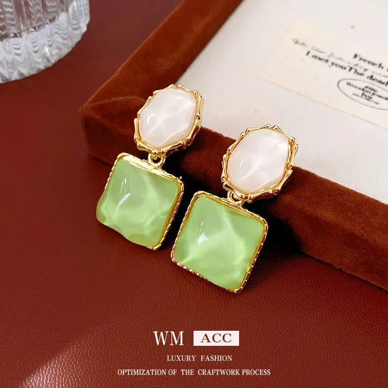 Luxurious Irregular Geometric Plastic Handmade Earrings