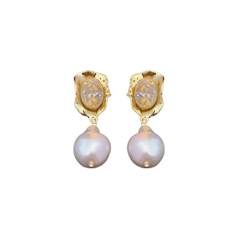 Luxurious Pearl Geometric Metal Electroplating Earrings