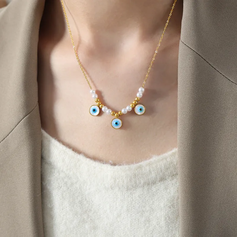 Luxurious Retro Gold-Plated Devil's Eye Pendant Necklace