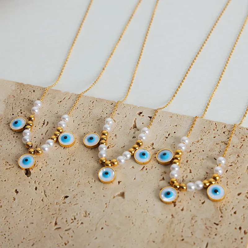 Luxurious Retro Gold-Plated Devil's Eye Pendant Necklace