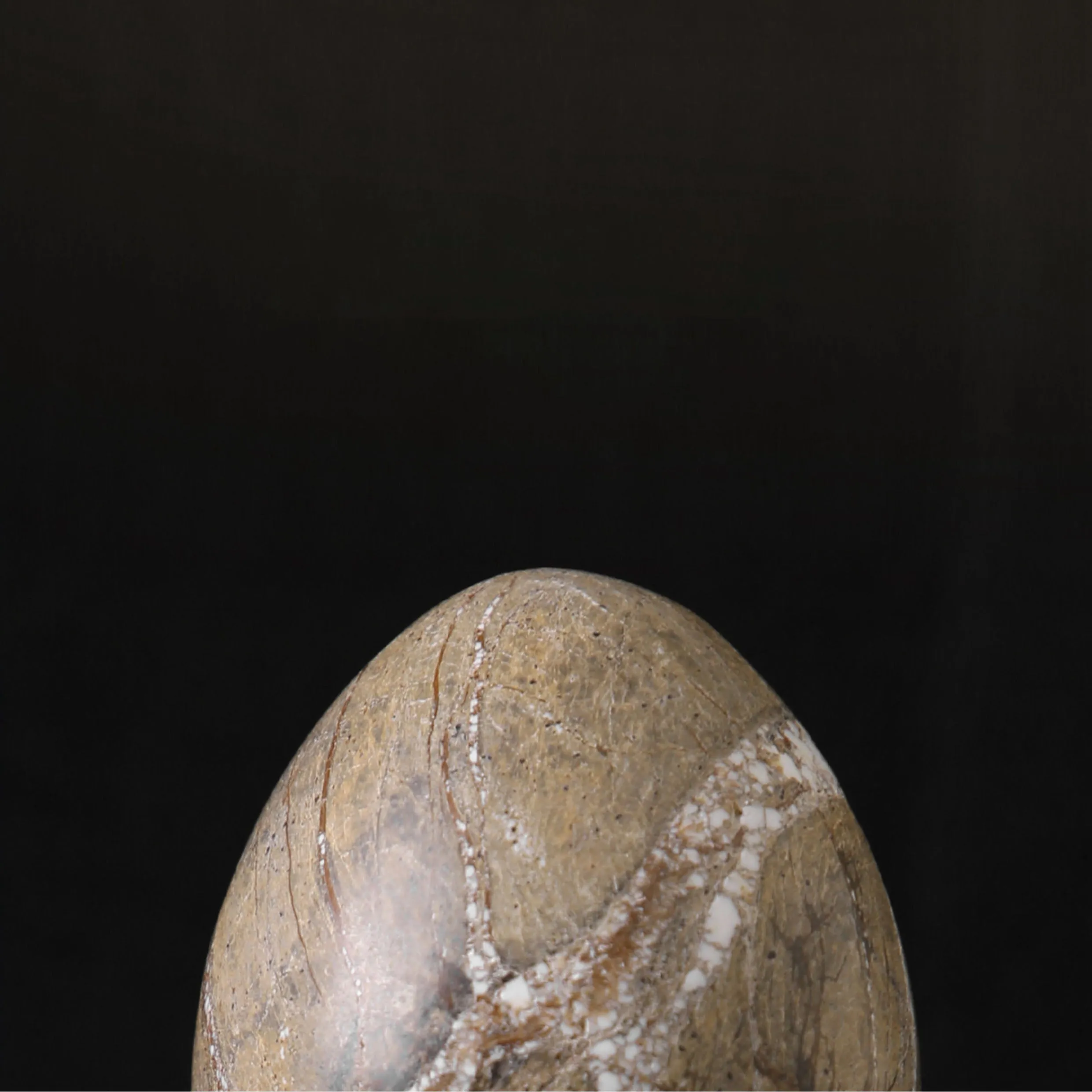 Marble Elegance Egg
