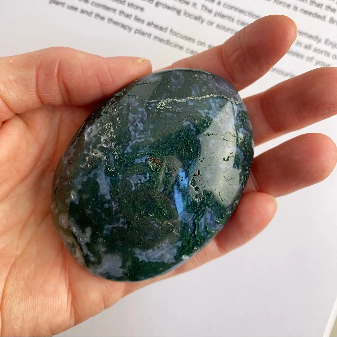 Moss Agate Palm Stone