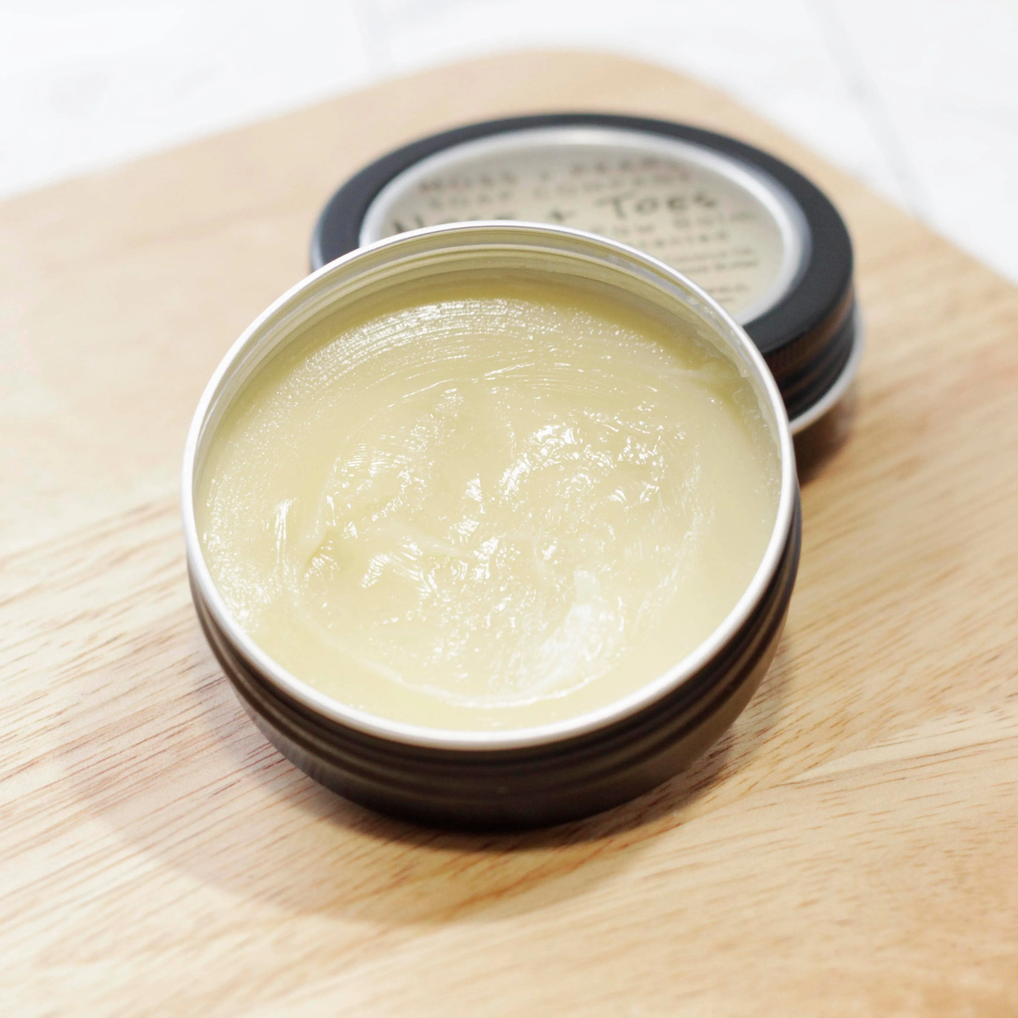 Moss   Pearl Soap Company- Dog Nose and Toes smoothing Paw Balm
