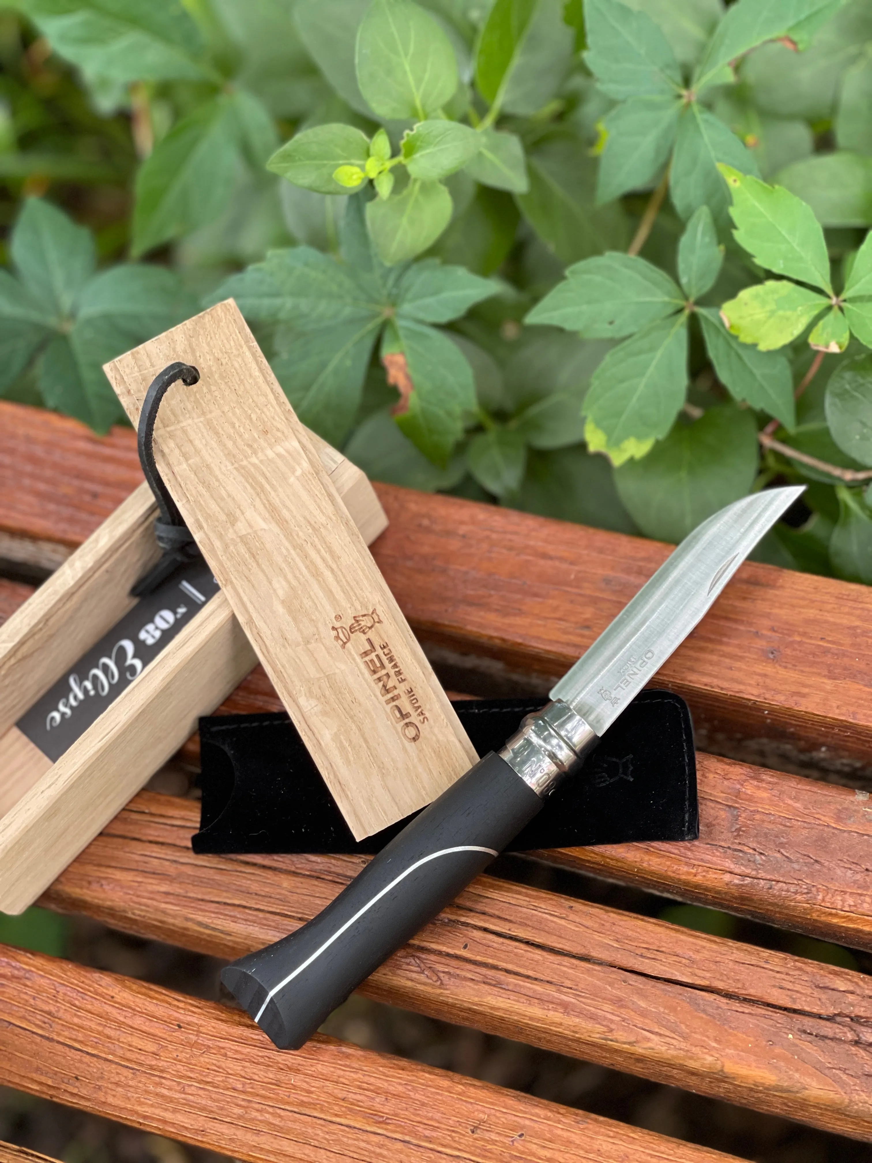 No.08 Ellipse Polished Stainless Steel Folding Knife