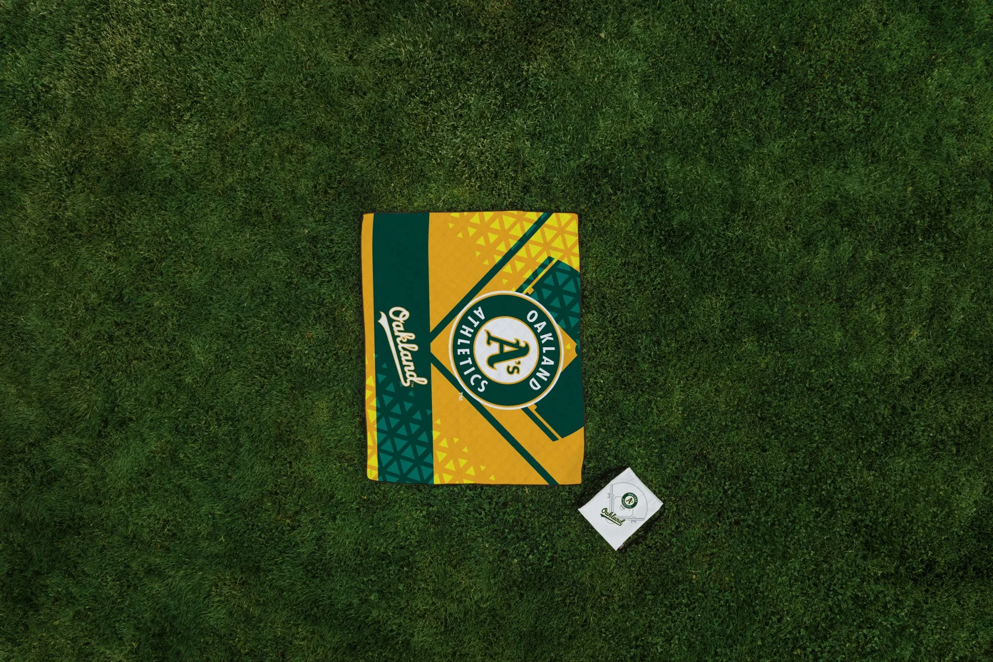 Oakland Athletics - Impresa Picnic Blanket