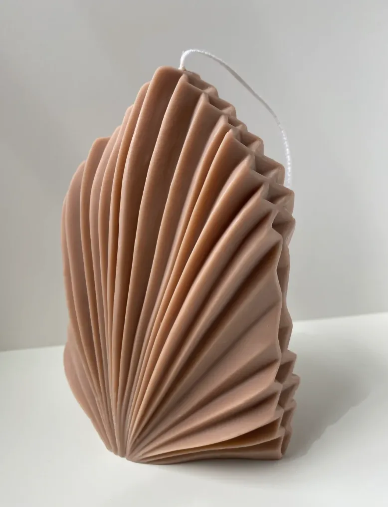Palm Spear Candle, palm leaf, candle, eco-friendly, sustainable, natural, decor, tropical, handmade, organic, green, relaxation, ambiance, home decor