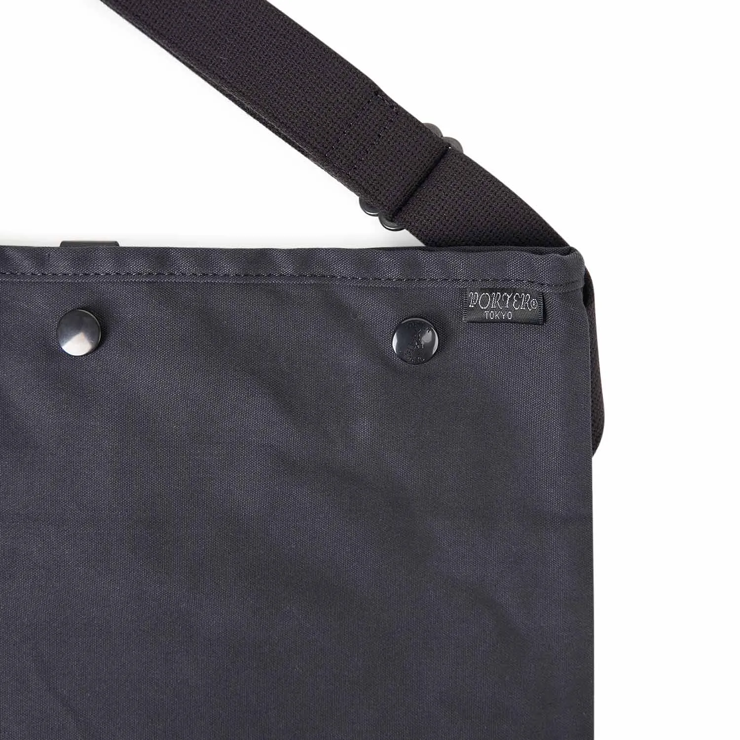 porter by yoshida coppi sacoche (black)