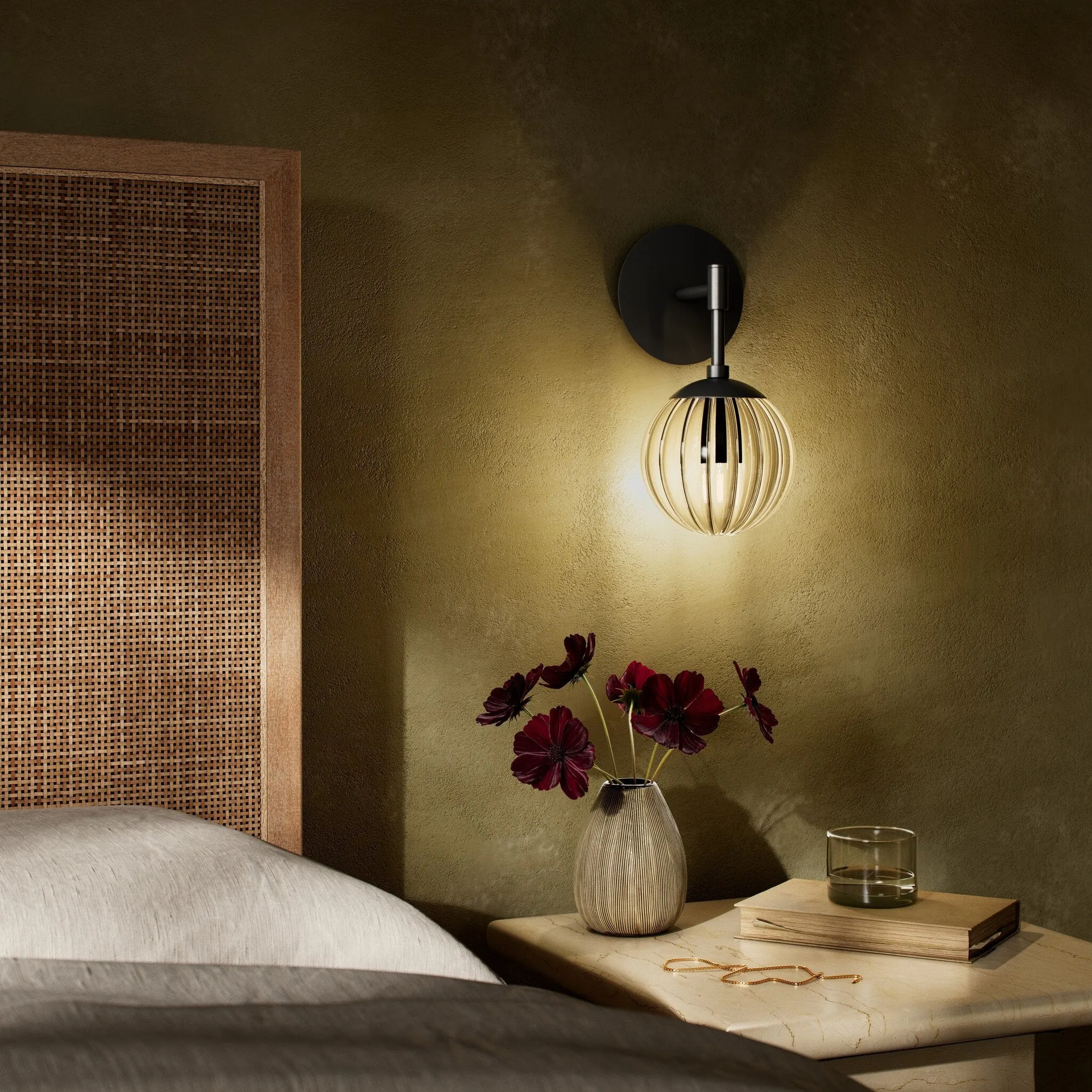 Schwung Sunset Wall Sconce