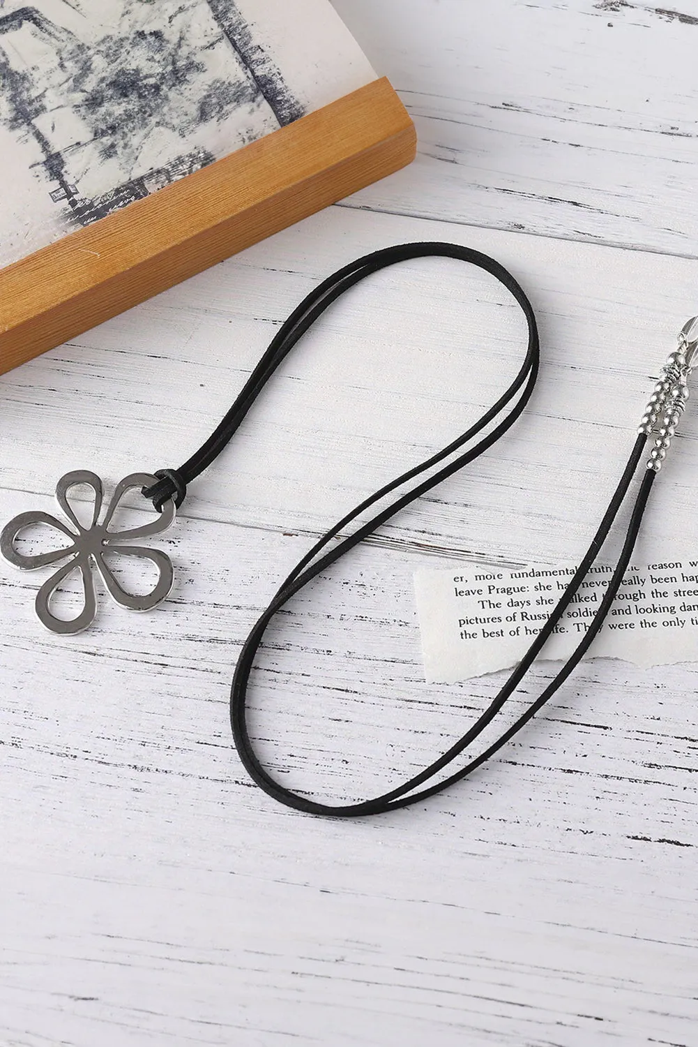 Silvery Hollow Out Floral Leather Rope Y-shaped Necklace