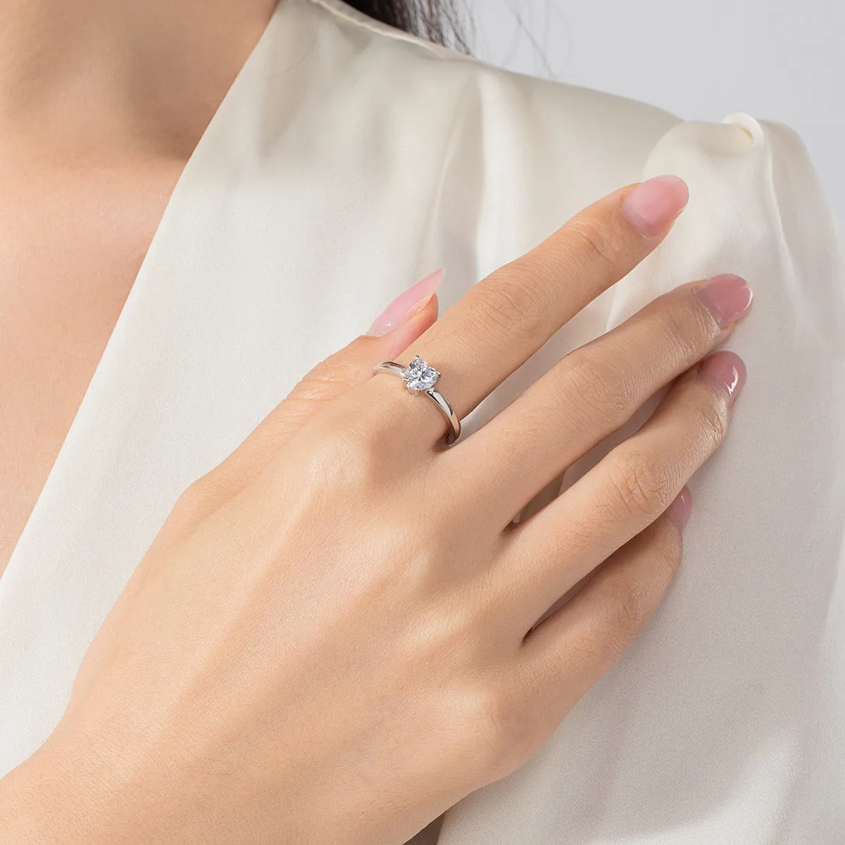 Sterling Silver Heart-shaped Zirconia Ring for Women with Adjustable Opening