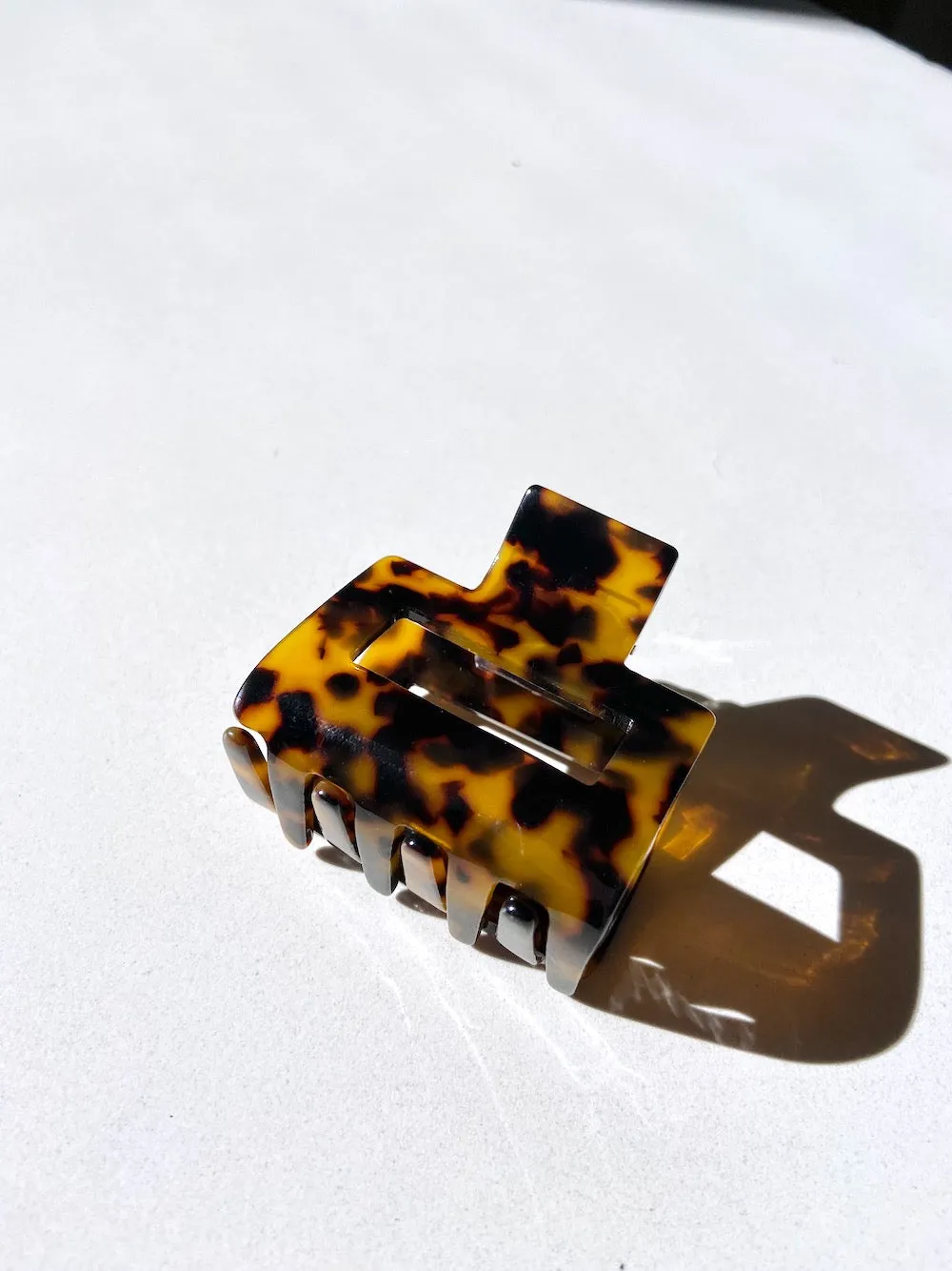 Tortoise Hair Claw Clip | Eco-Friendly