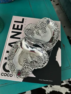 Vintage Heart dish, Goddinger Silverplate, Grapevine Pattern