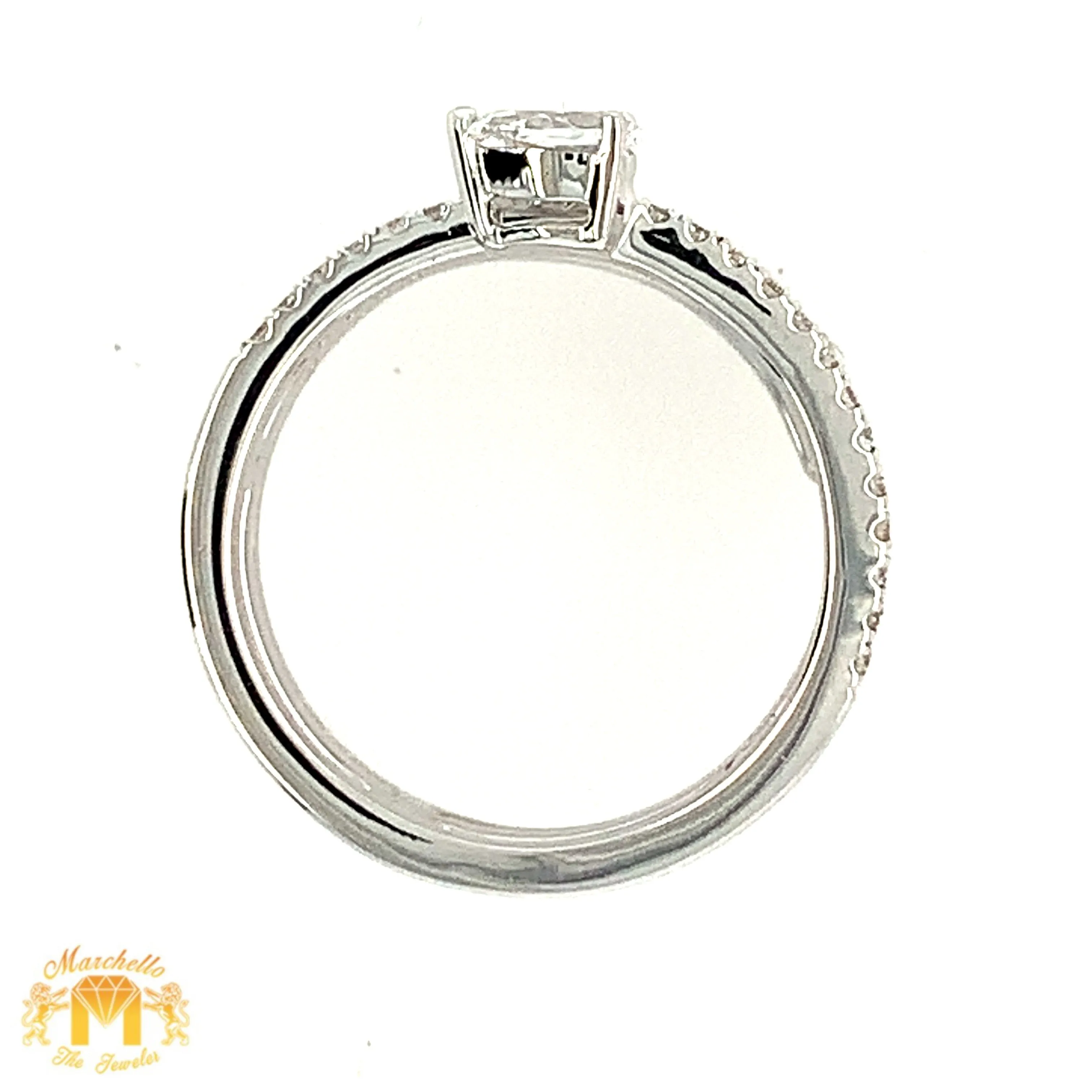 VVS/vs high clarity diamonds set in a 18k White Gold and VVS Diamond Snake Ring