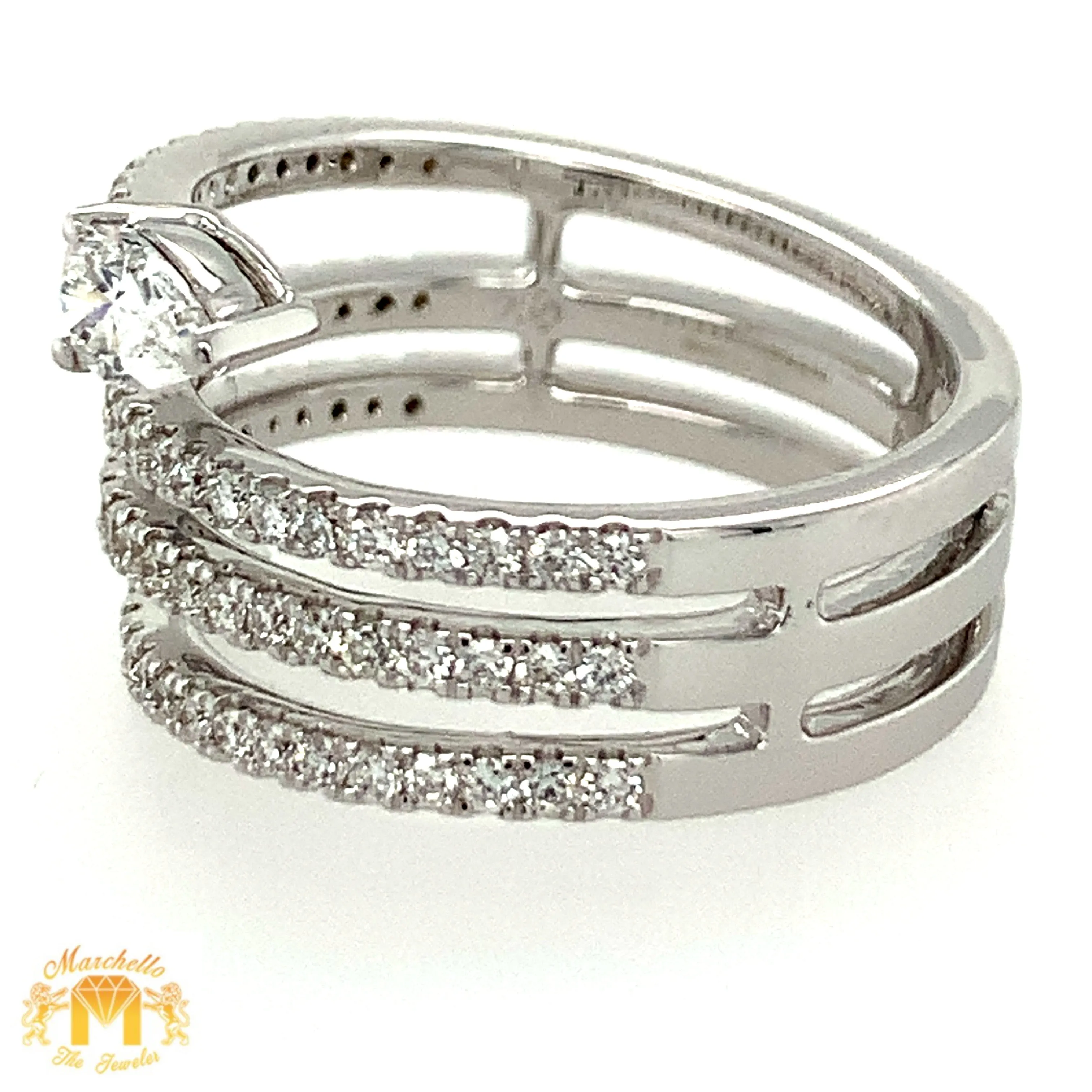 VVS/vs high clarity diamonds set in a 18k White Gold and VVS Diamond Snake Ring